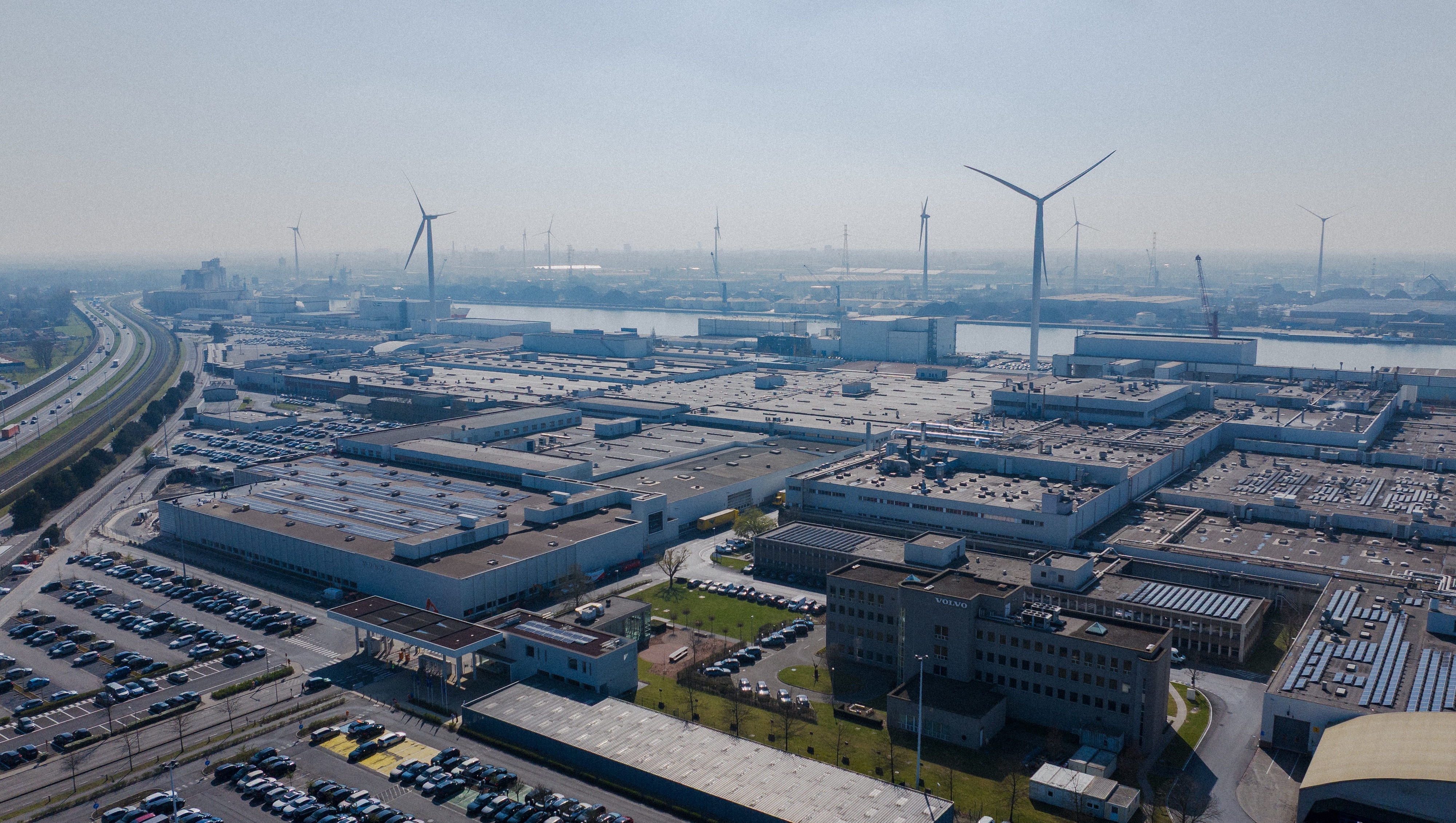 Volvo Cars takes steps to strengthen long-term competitiveness of Volvo Car Gent