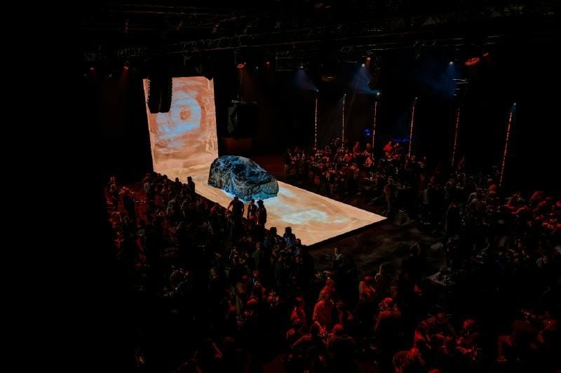 Volvo EX60 x Victor Verhelst : quand l’innovation électrique et l’art se rencontrent