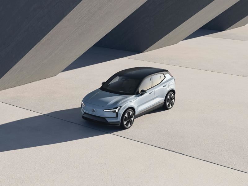 Elektrische Volvo EX30 SUV wint prestigieuze Good Design® Award 2025