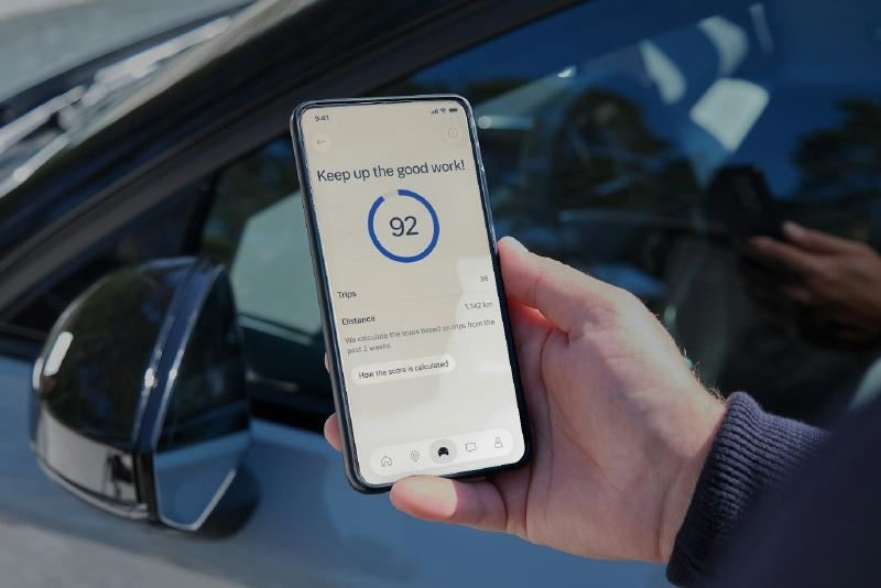 La nouvelle application Safety Coach aide les conducteurs Volvo à adopter des habitudes plus sûres et à réduire leurs primes d’assurance