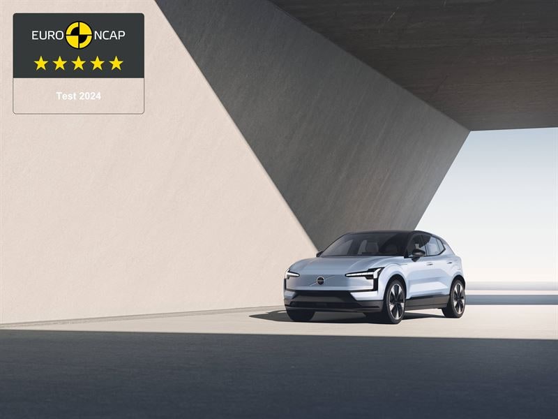 El SUV totalmente eléctrico Volvo EX30 obtiene la máxima calificación de cinco estrellas en las últimas pruebas de seguridad de Euro NCAP