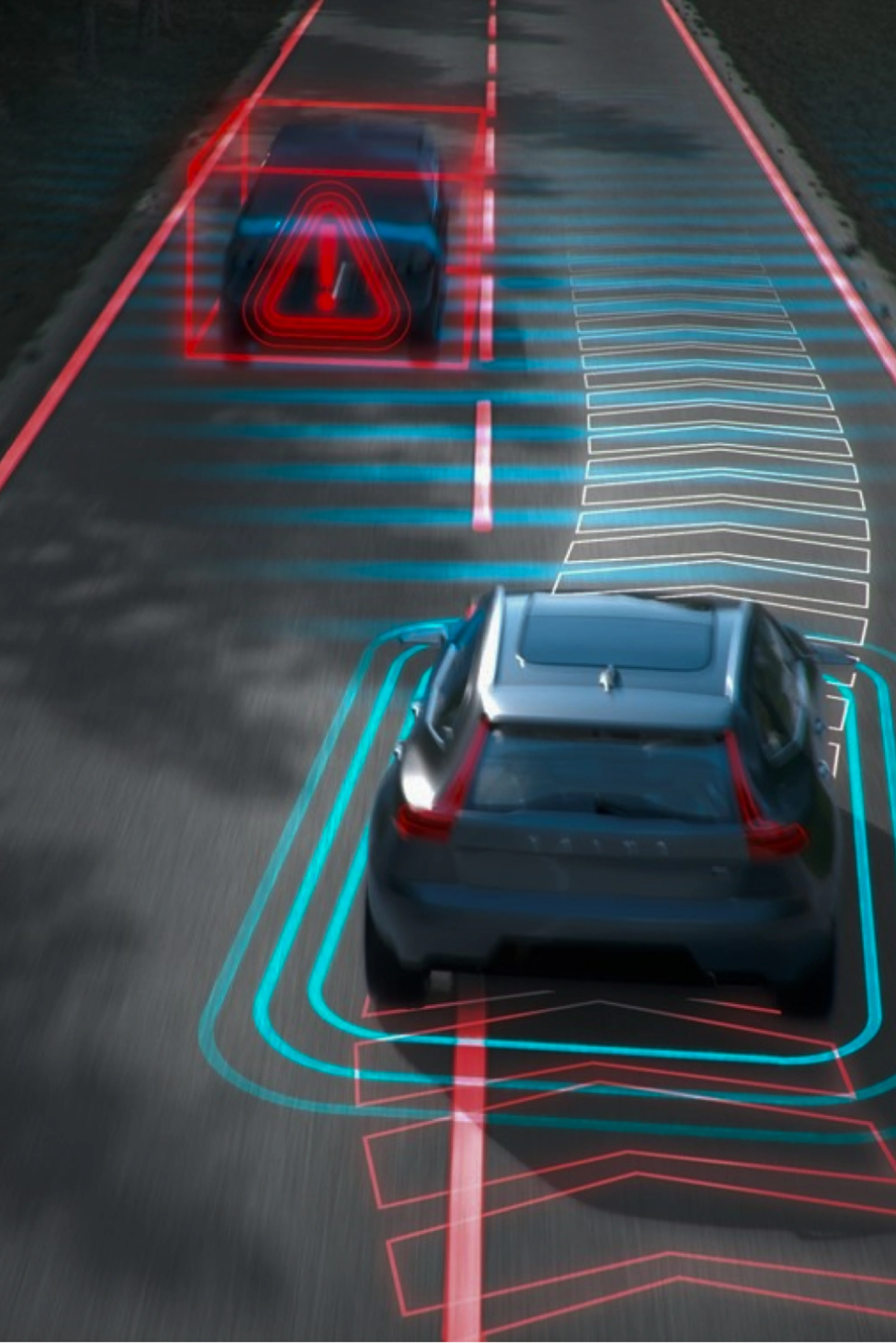 Volvo ekur um upphækkaða hraðbraut og stafræn merki sjást sem gefa til kynna hemlunarvörn gegn árekstri við aðvífandi umferð.
