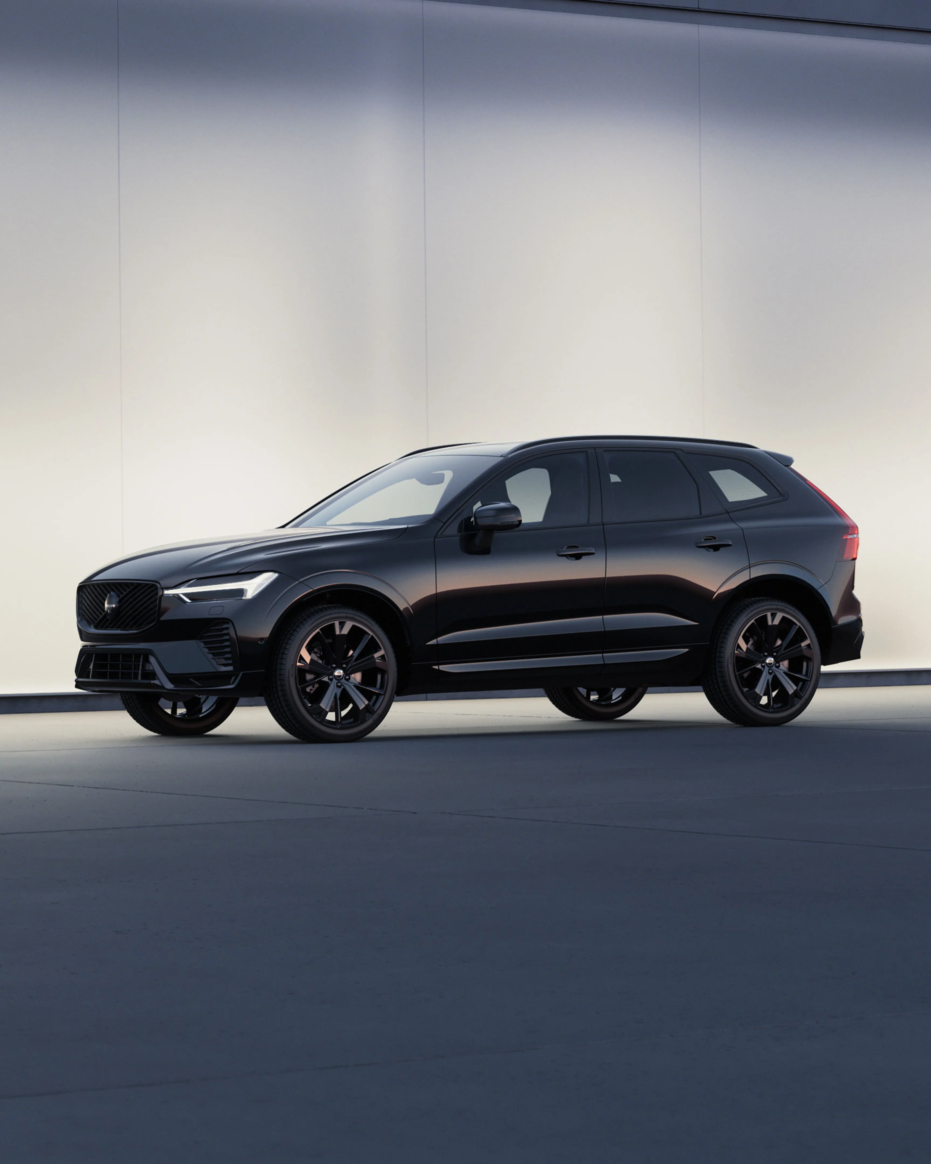 Frontansicht des XC60 Mild Hybrid Black Edition