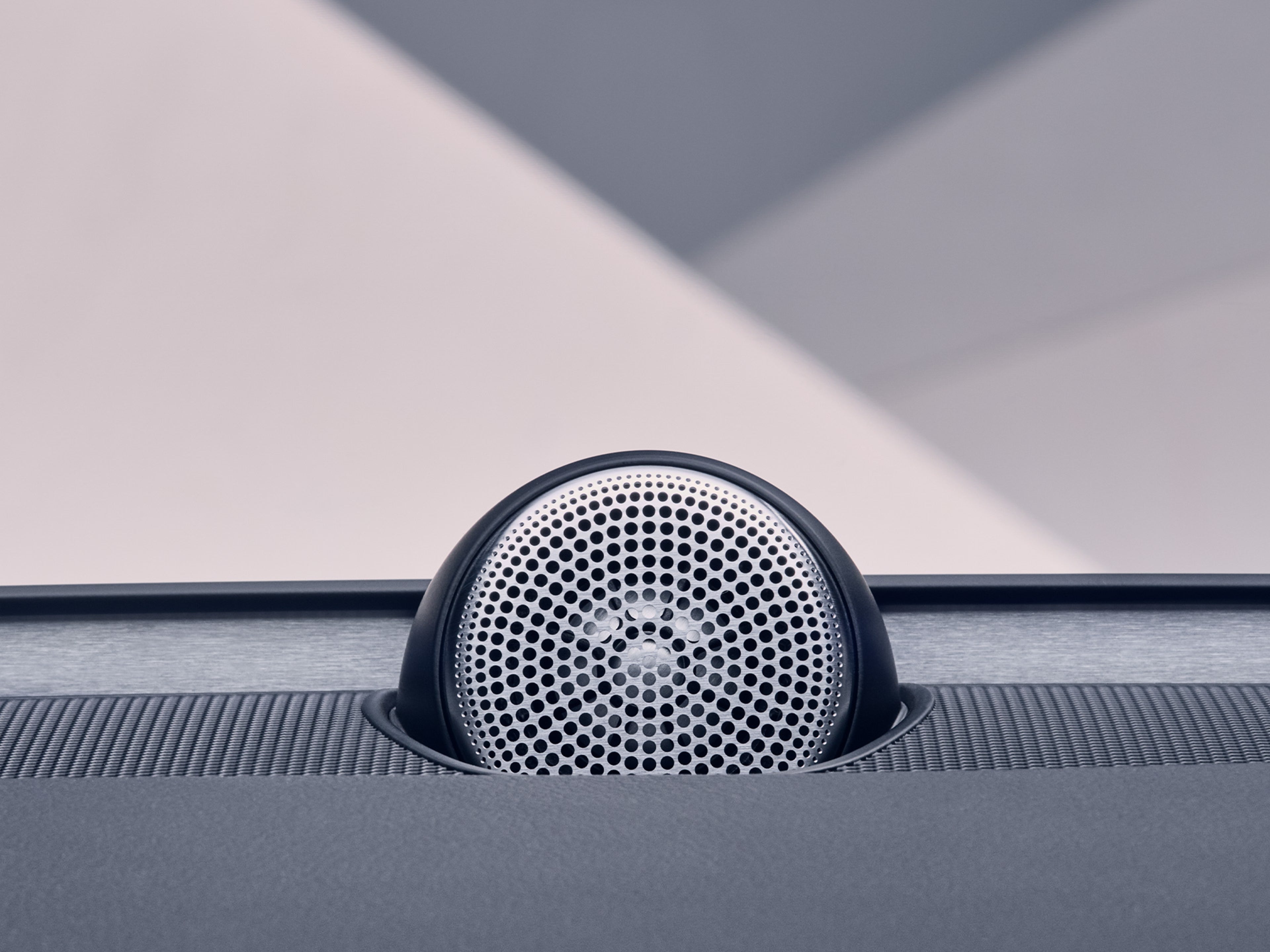 Bowers & Wilkins-högtalare i en Volvo S90.