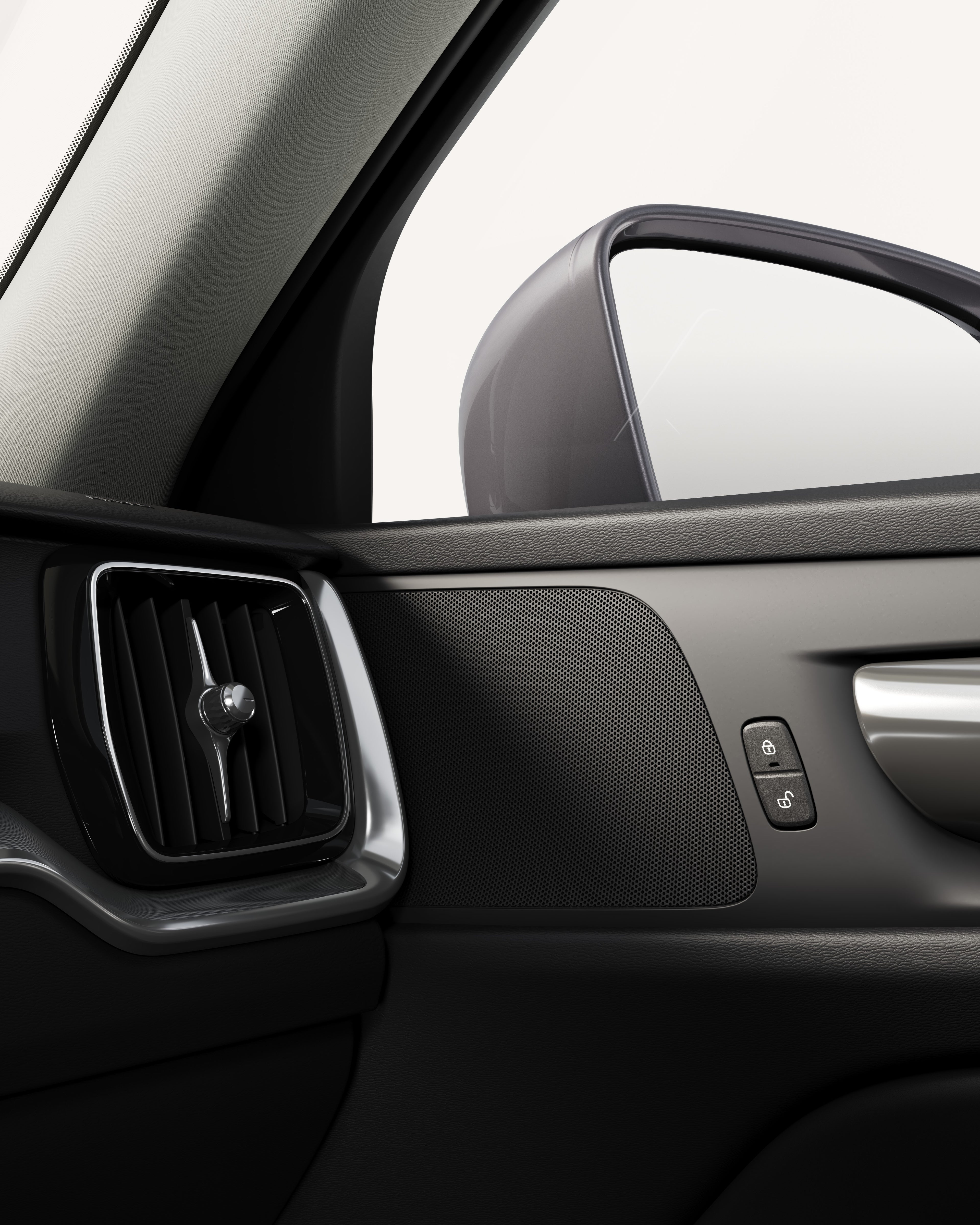 Close-up of the Volvo V60 standard speaker