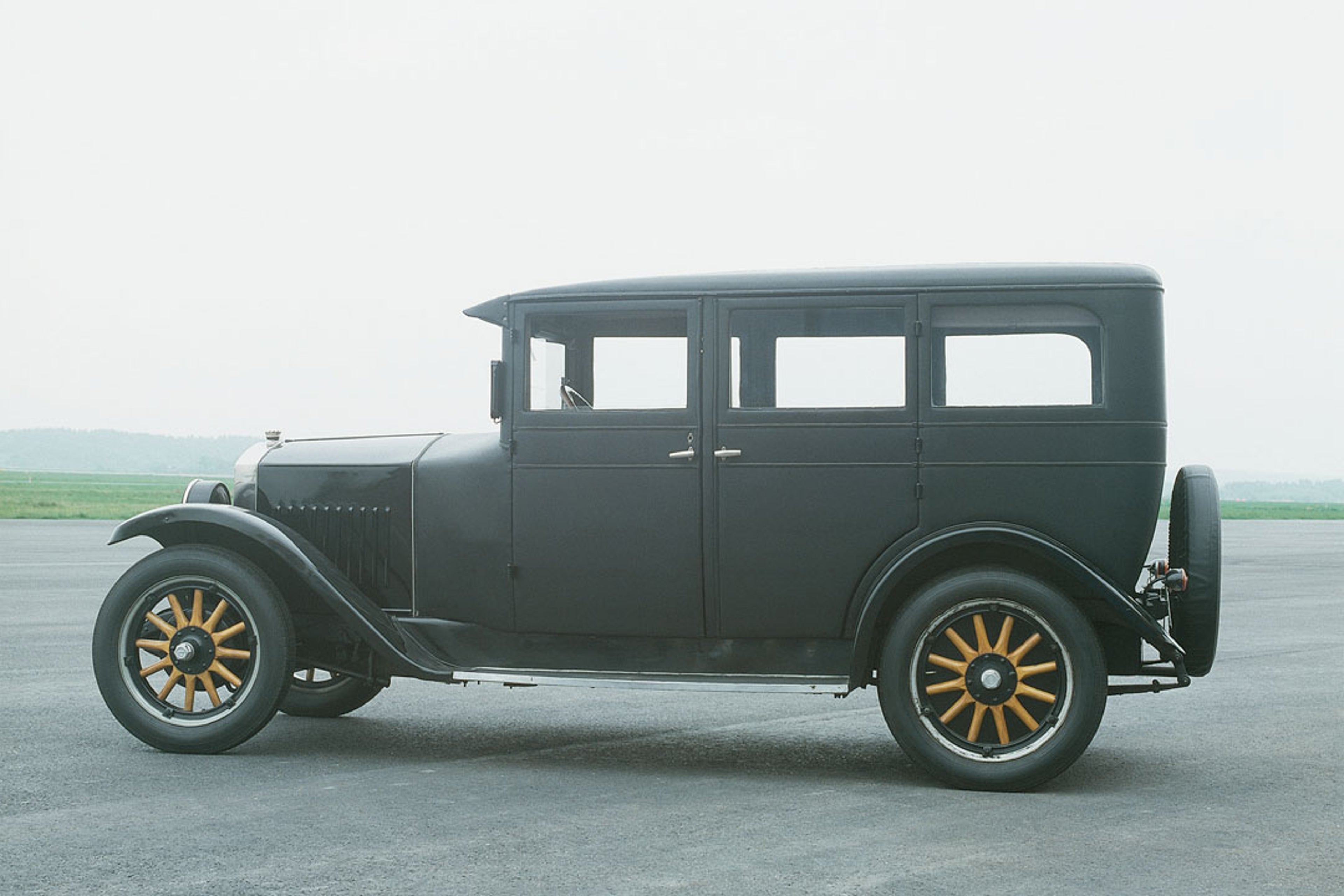 Una imagen del Volvo PV4.