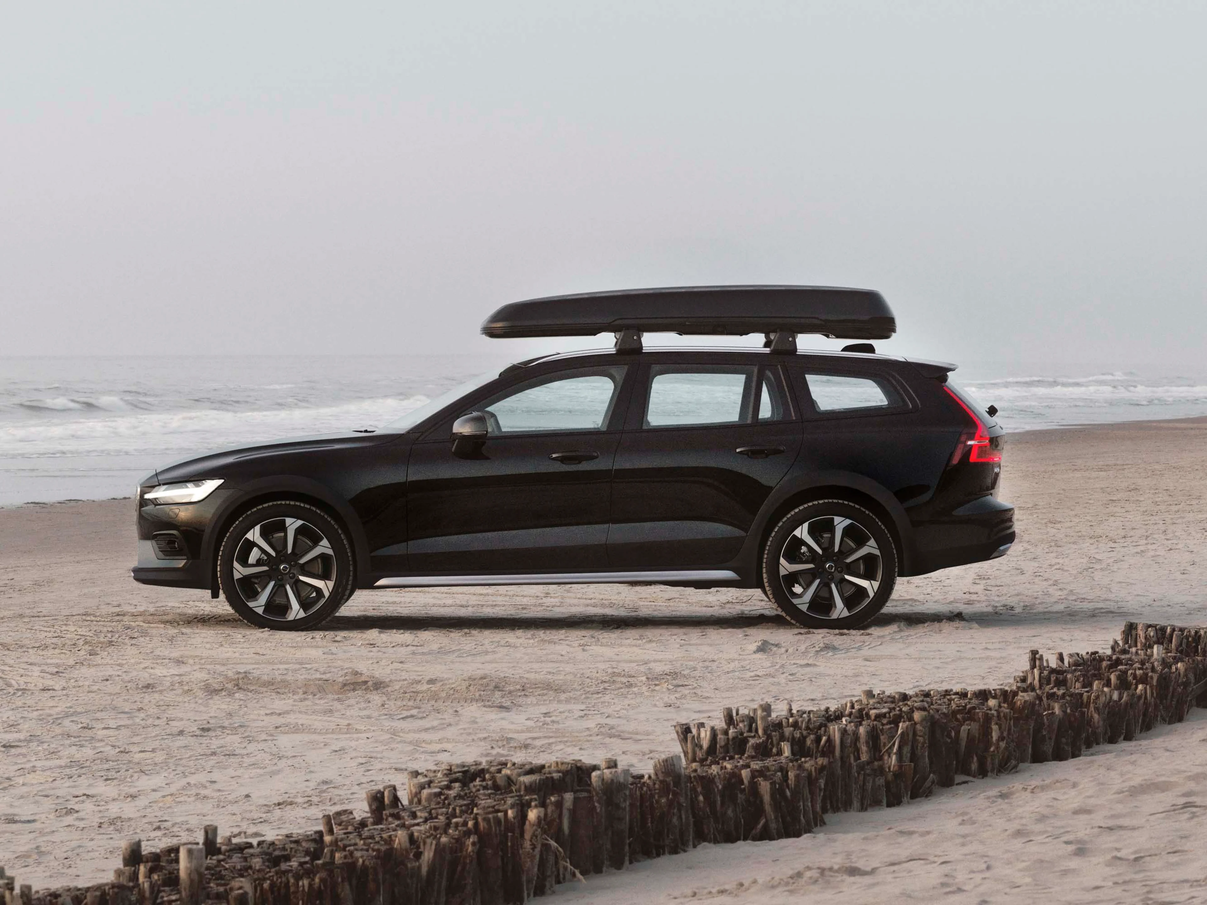 V60 Cross Country PREMIUM EDITION