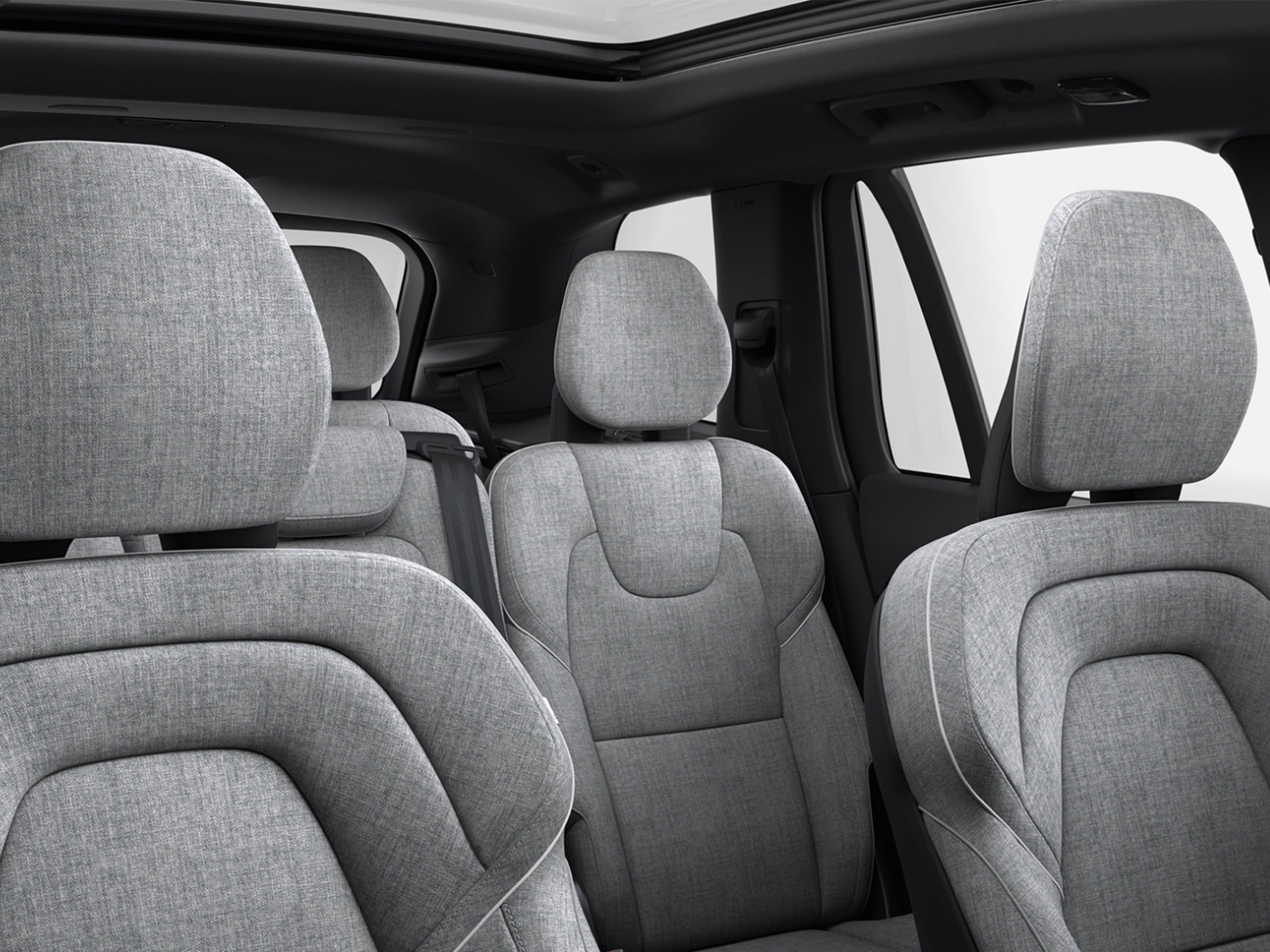 Cabin interior of Volvo XC90 Recharge plug-in hybrid.