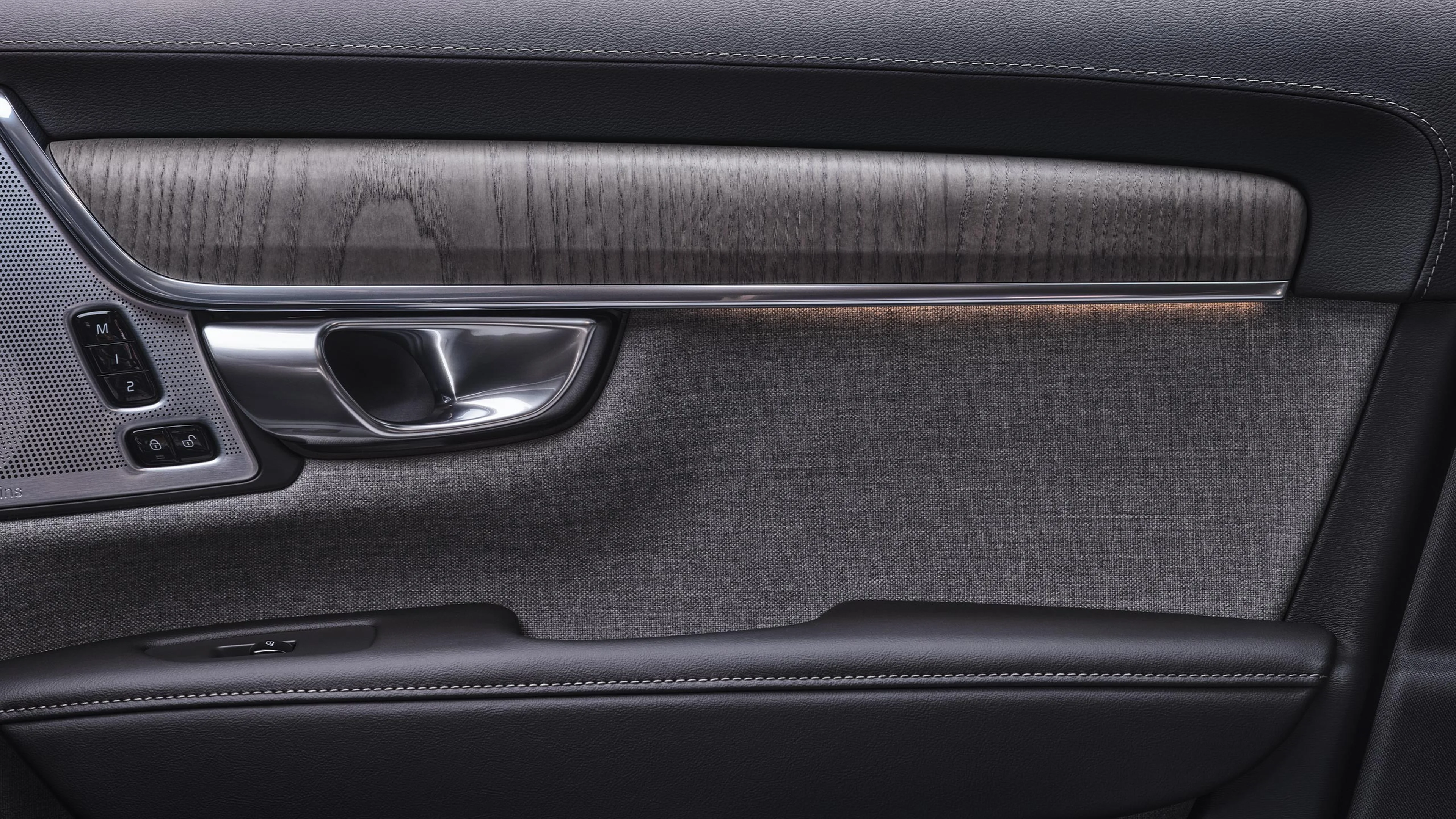 Interior view of front passenger door of the Volvo V90.