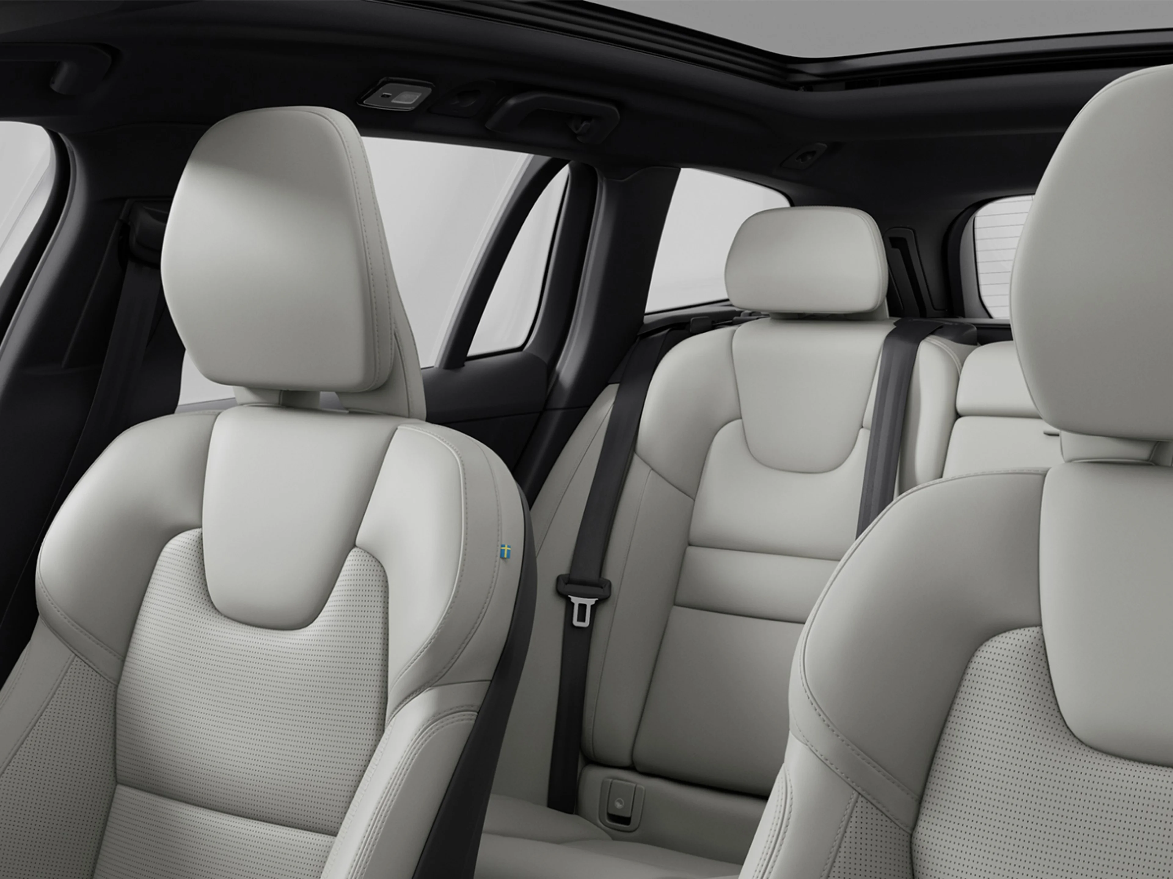 Cabin interior of Volvo V60 Cross Country.