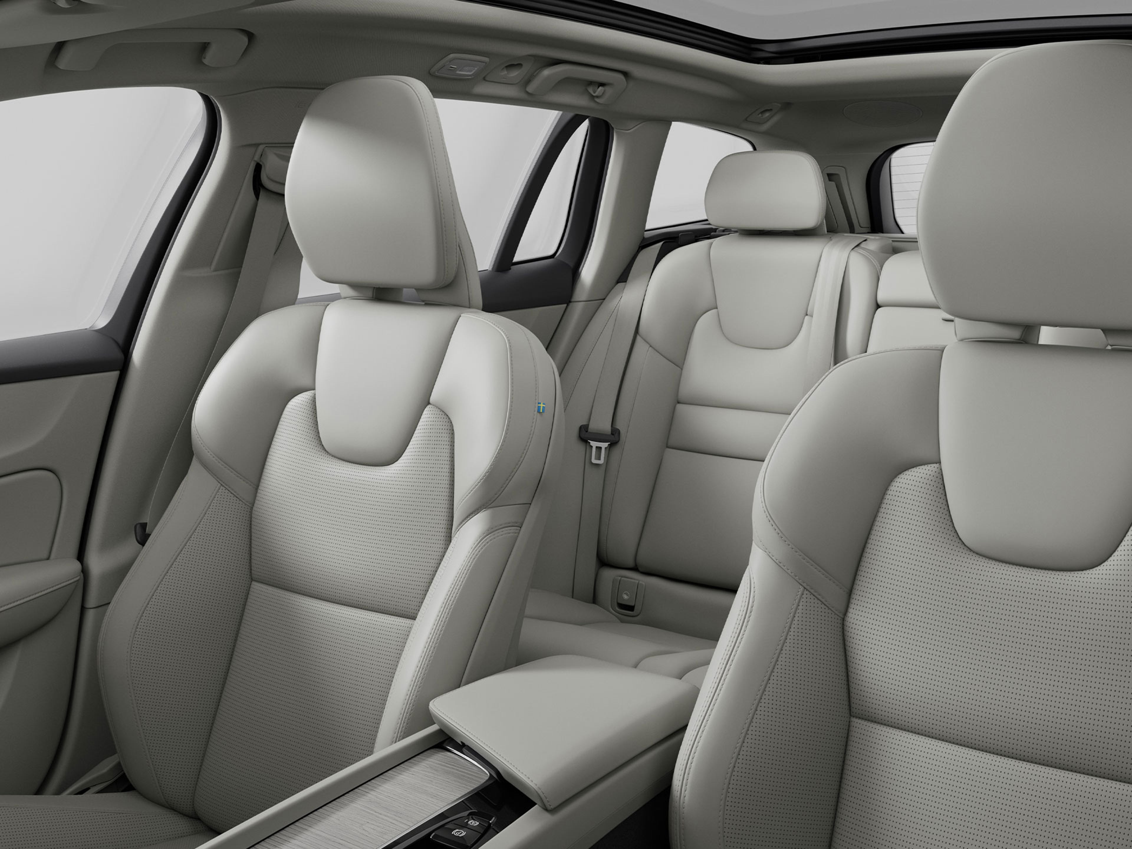 Habitacle spacieux de la familiale Volvo V60.
