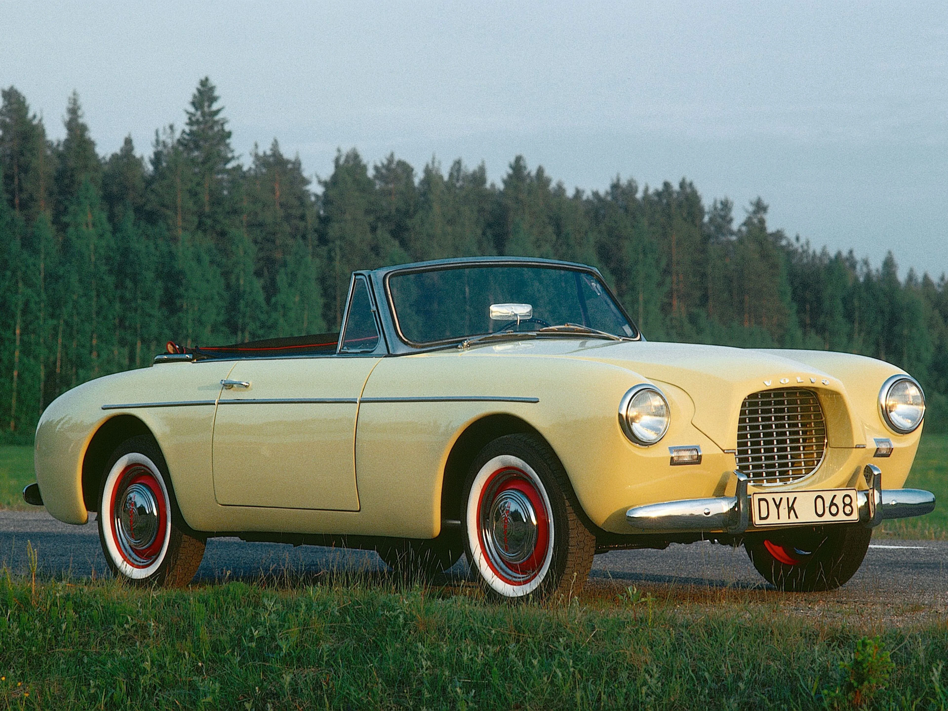 Photo du Volvo P1900