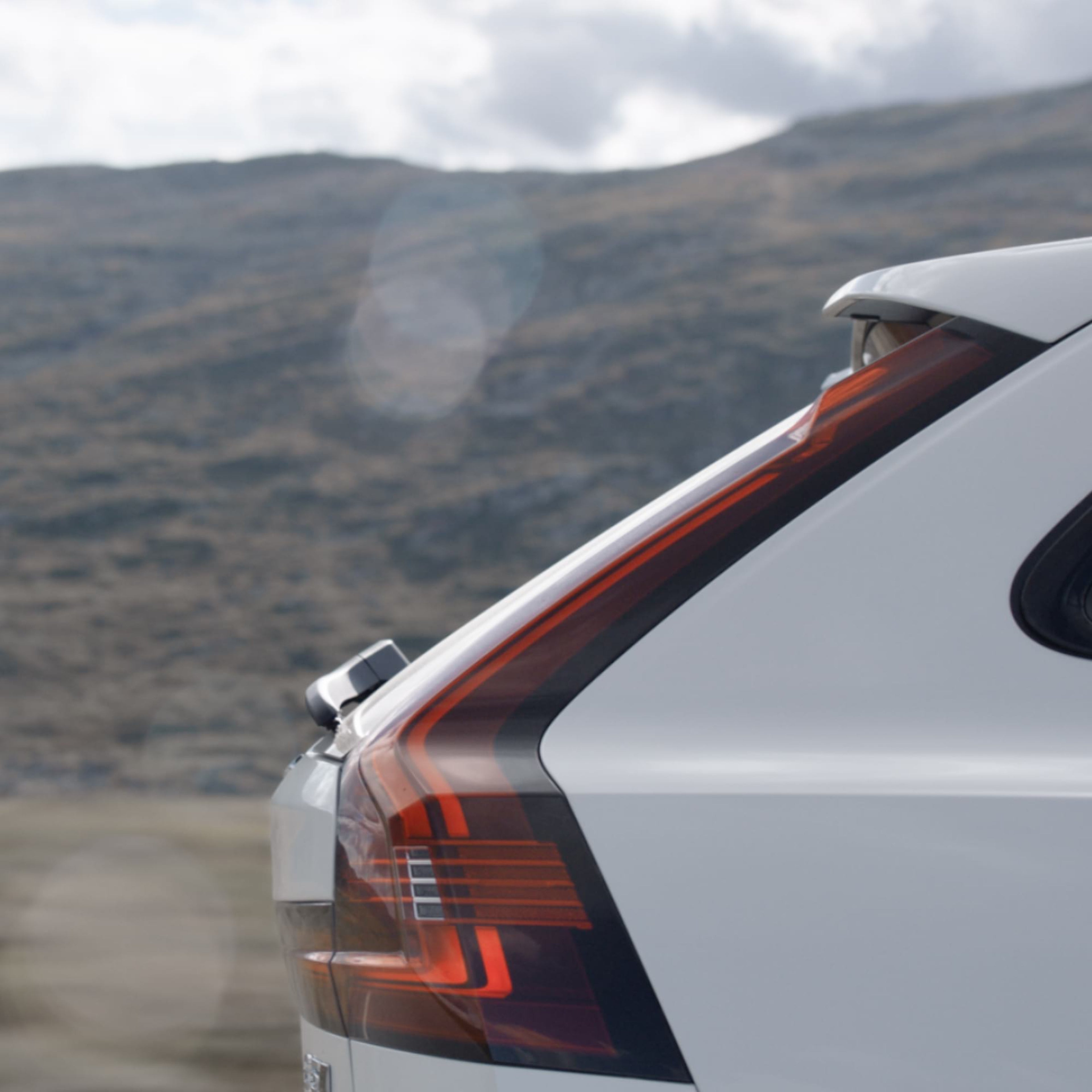 Rear LED lights of the Volvo V90 Cross Country.