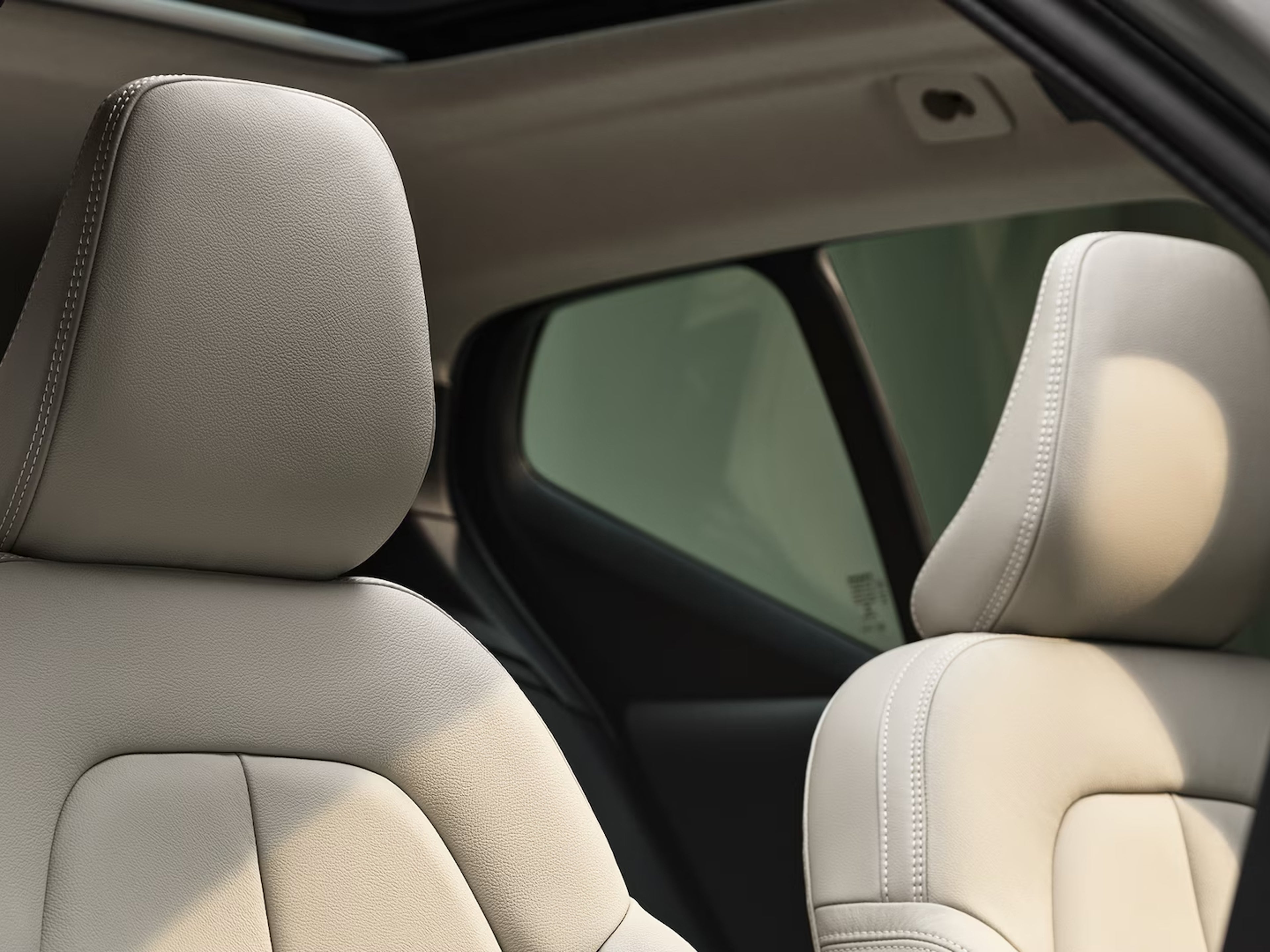 Cabin interior of Volvo XC40 SUV.