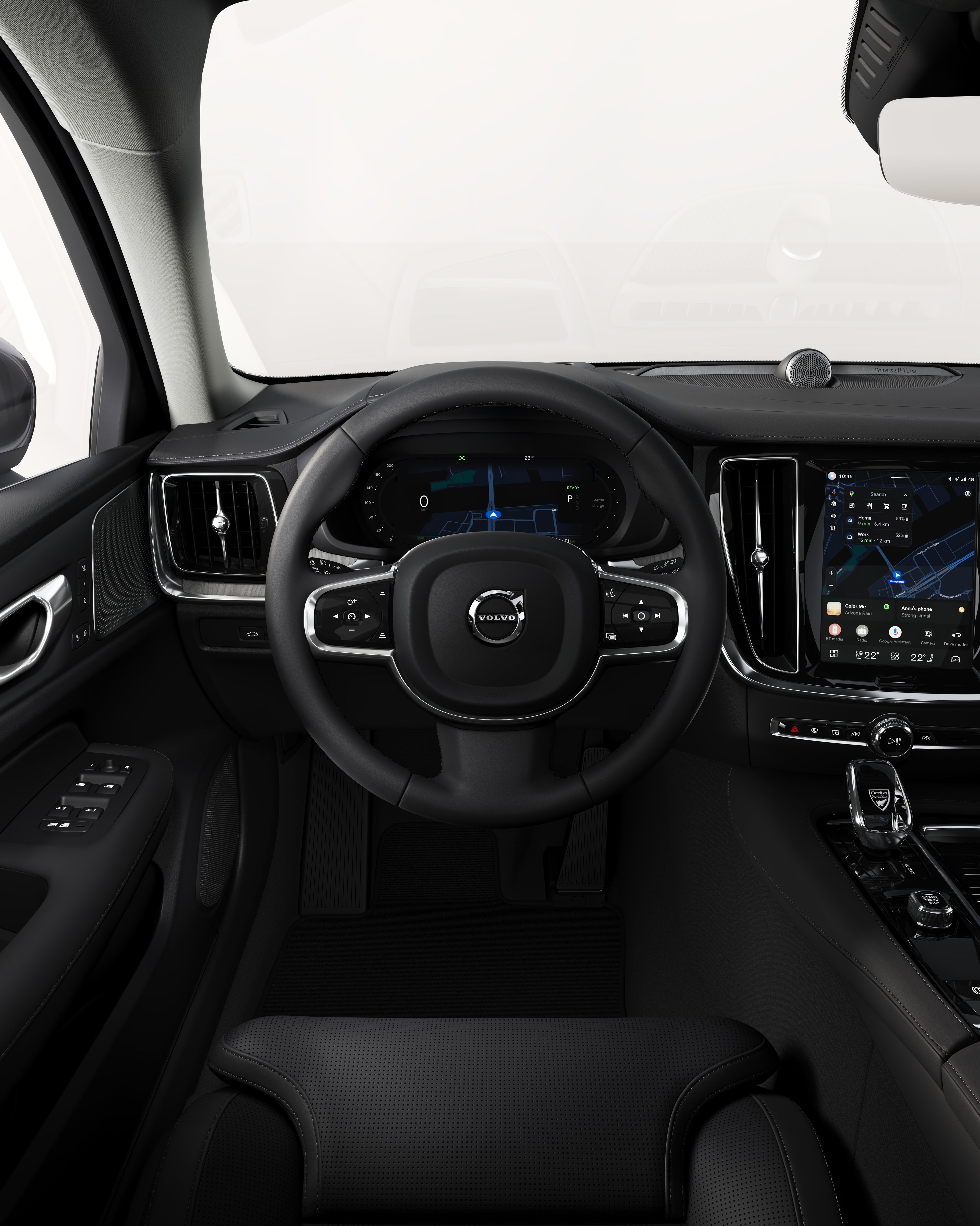 Vue du tableau de bord du Volvo V60 à l’arrière, y compris le volant et l’écran tactile.