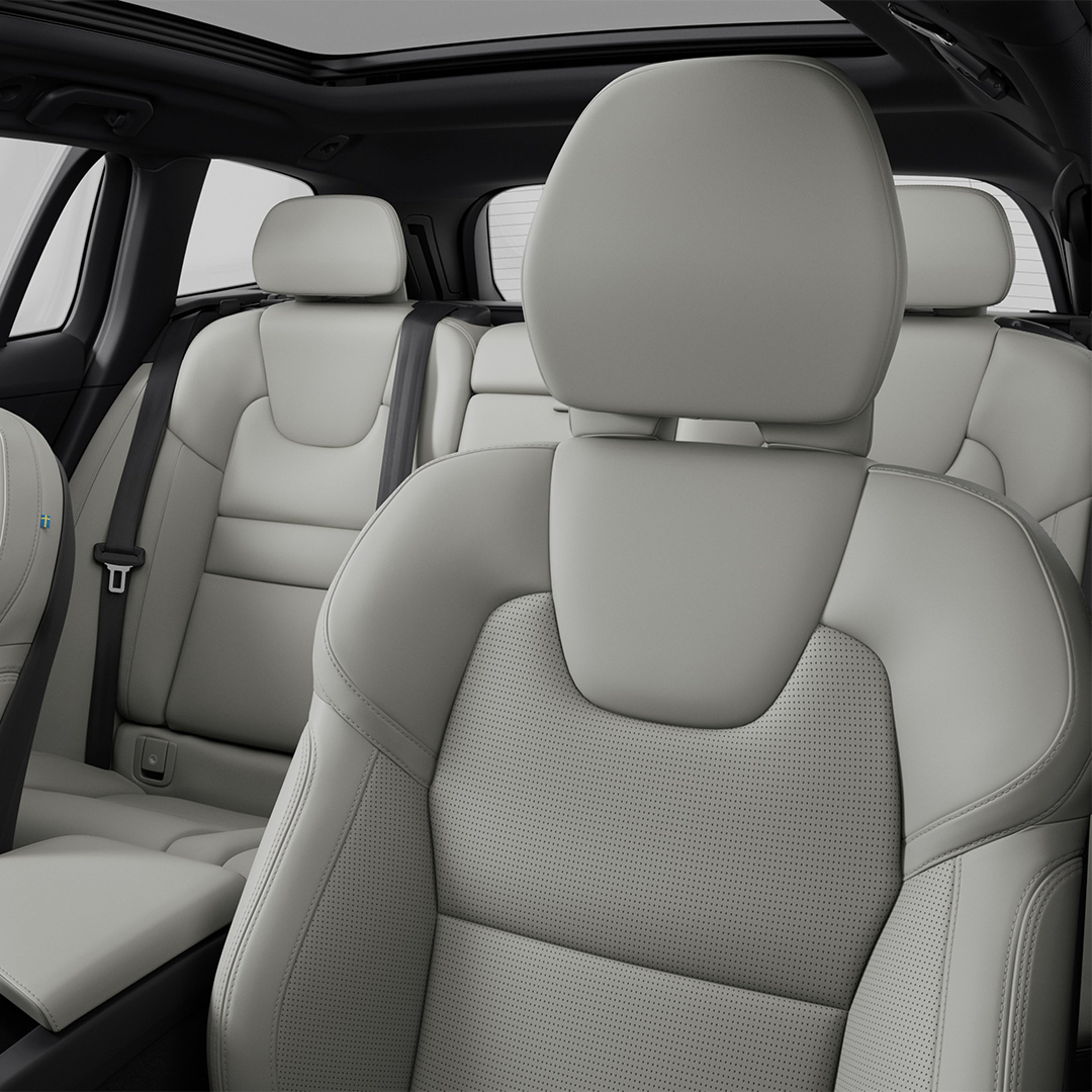 Cabin interior of Volvo V60 Cross Country.