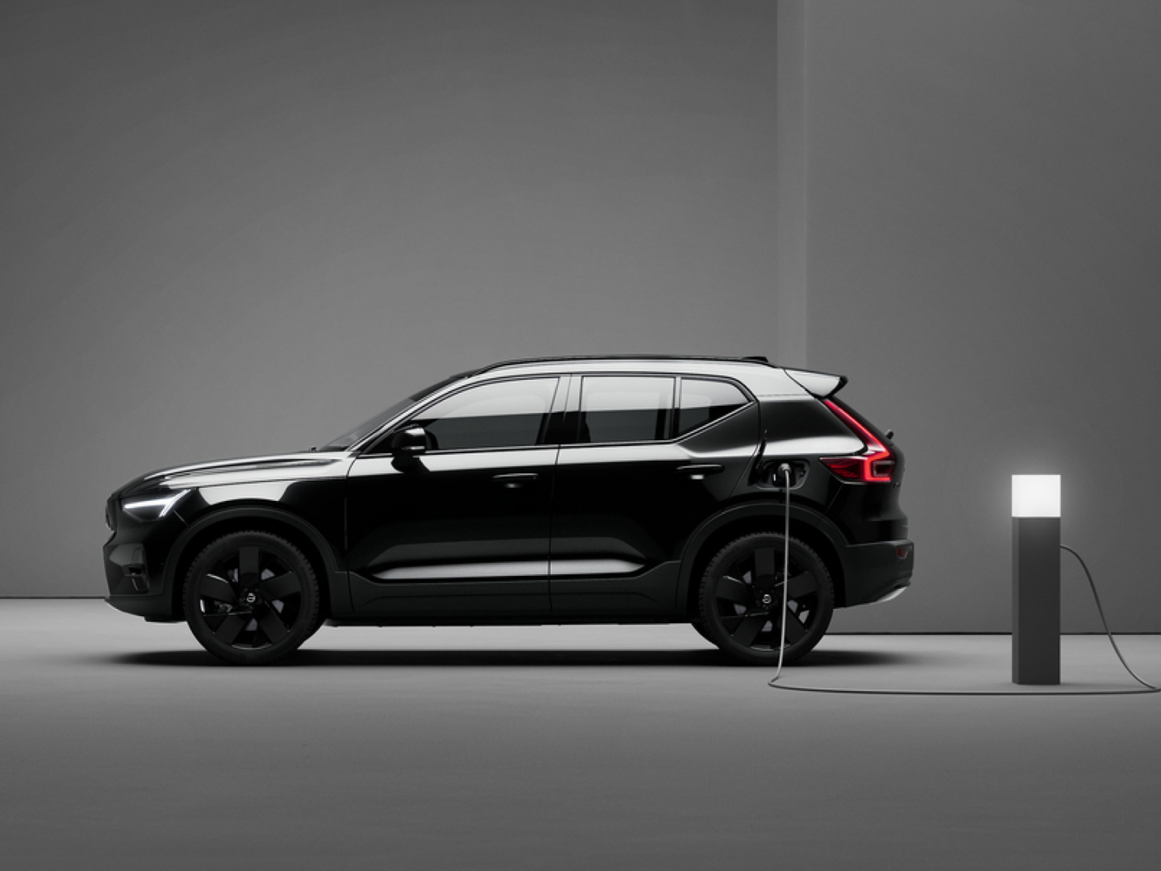 The Volvo XC40 Black Edition.