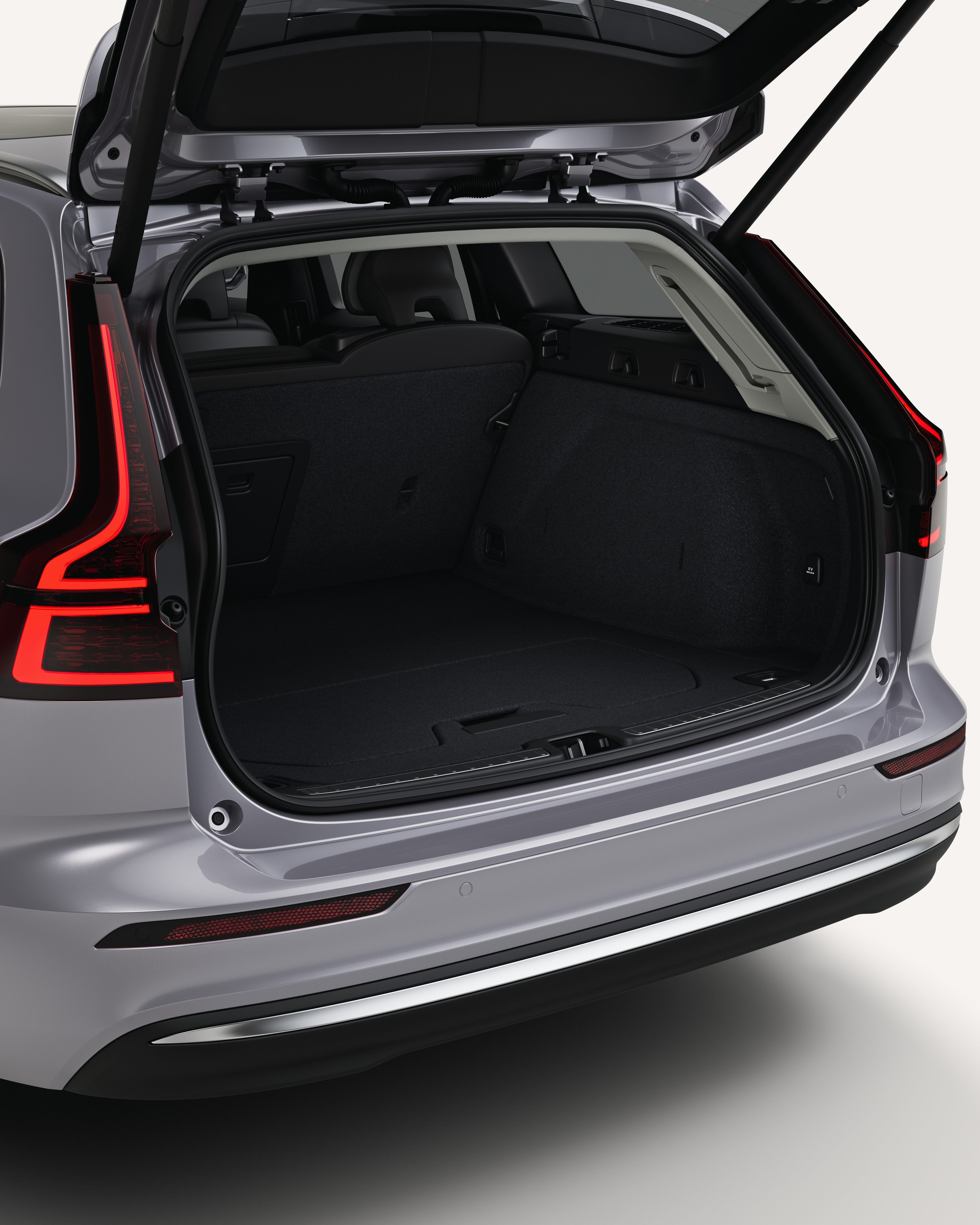 Slimme opbergruimte in de Volvo V60 plug-in hybrid