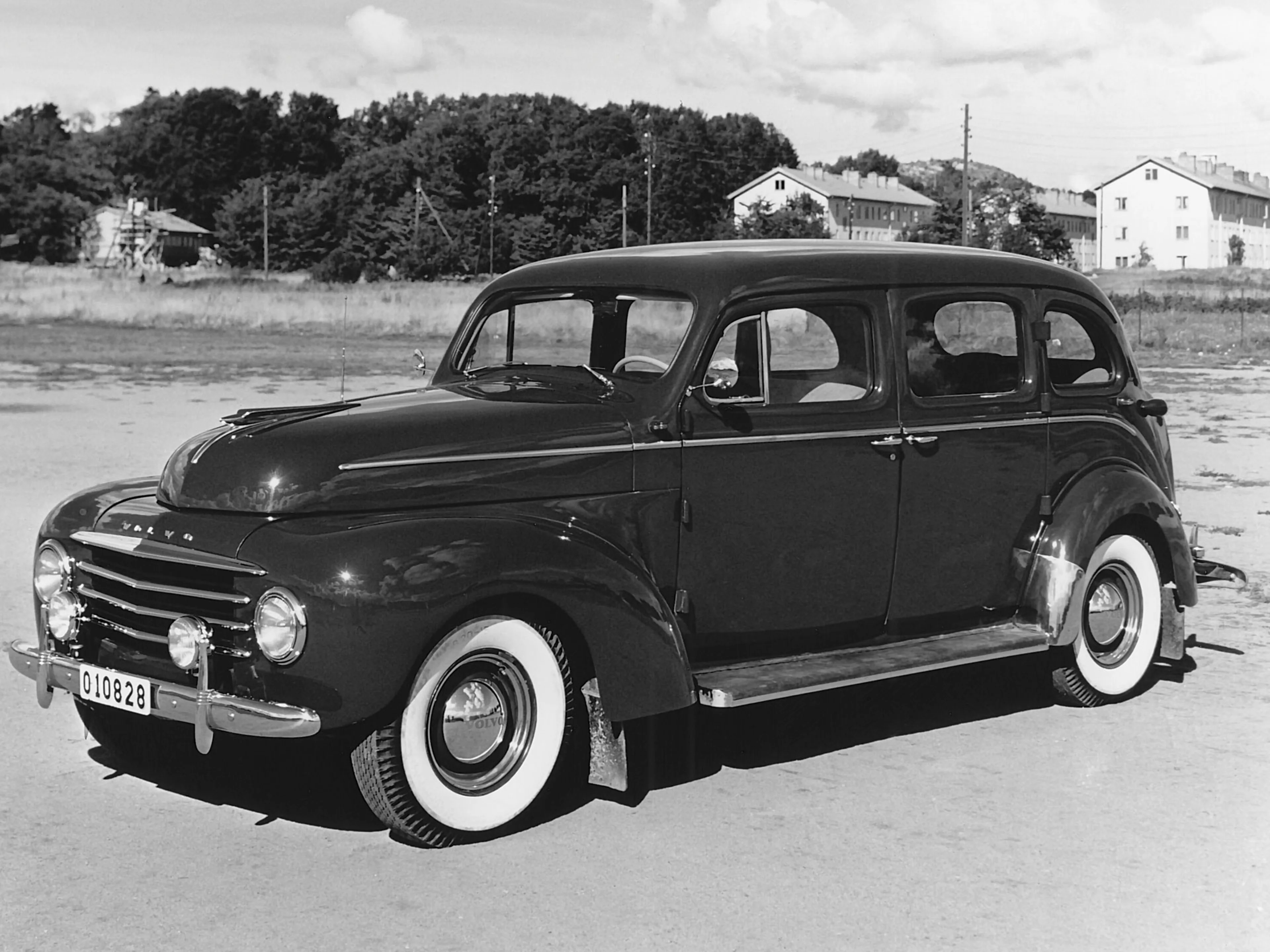 Image de la Volvo PV831-4