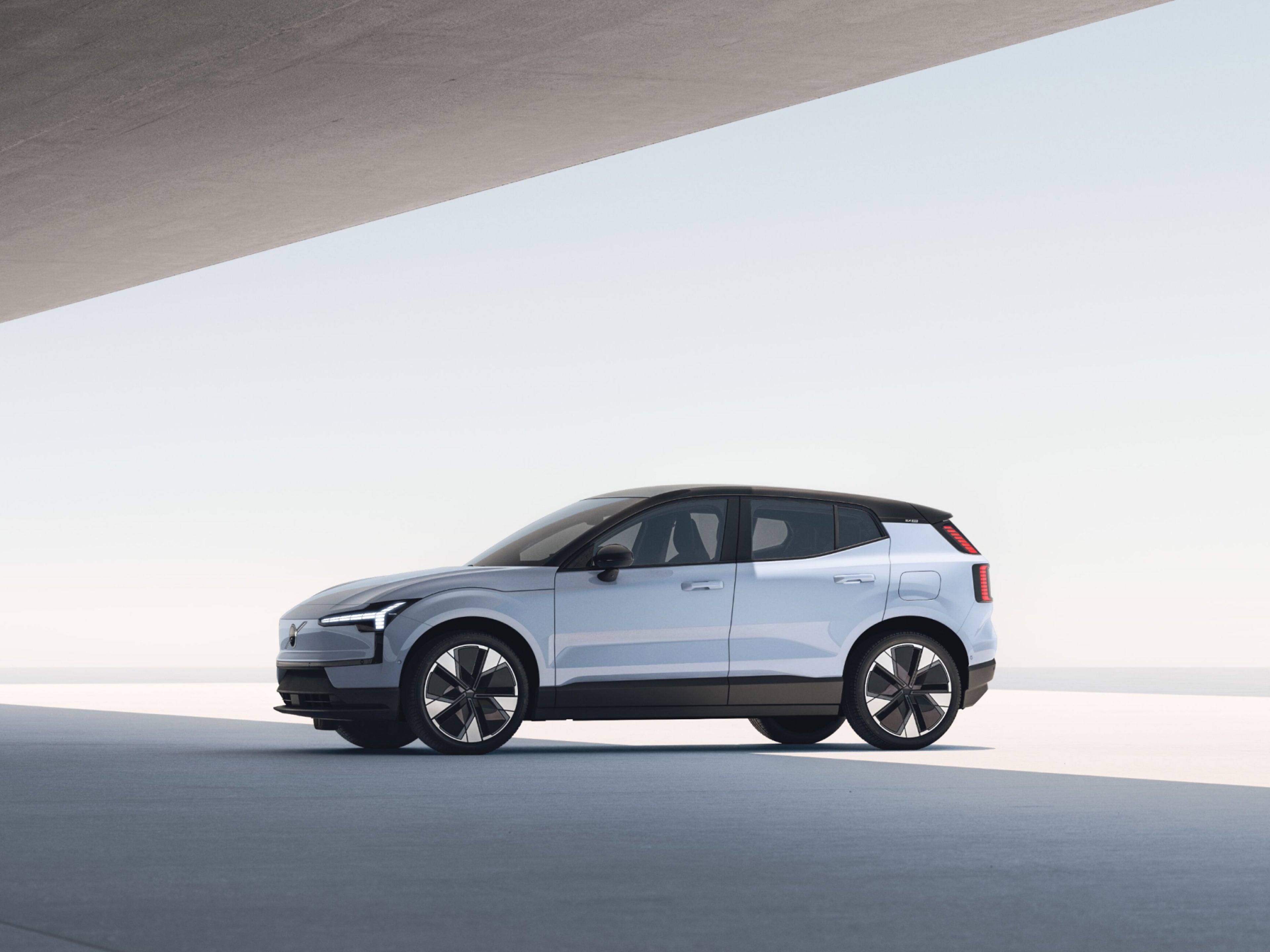 An image of the fully electric Volvo EX30.