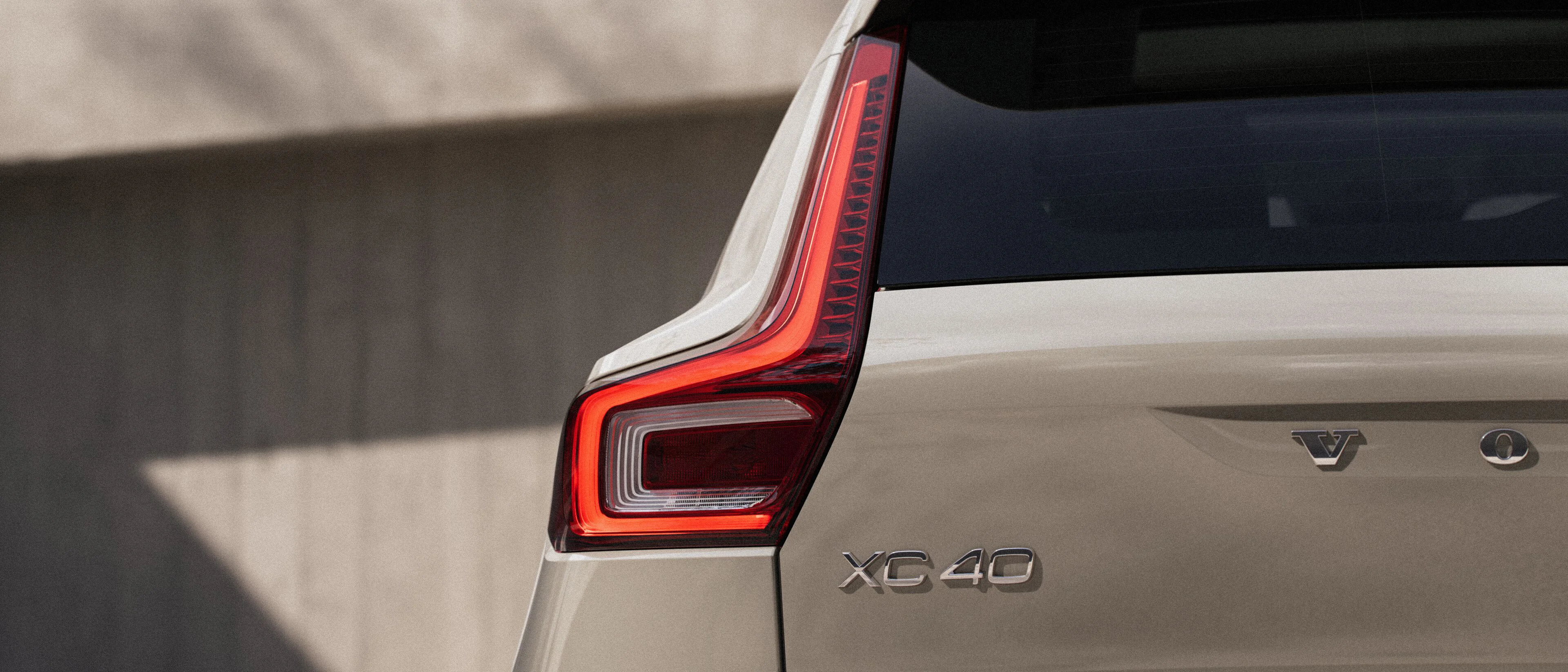 立即探索 XC40 最新規格配備表。