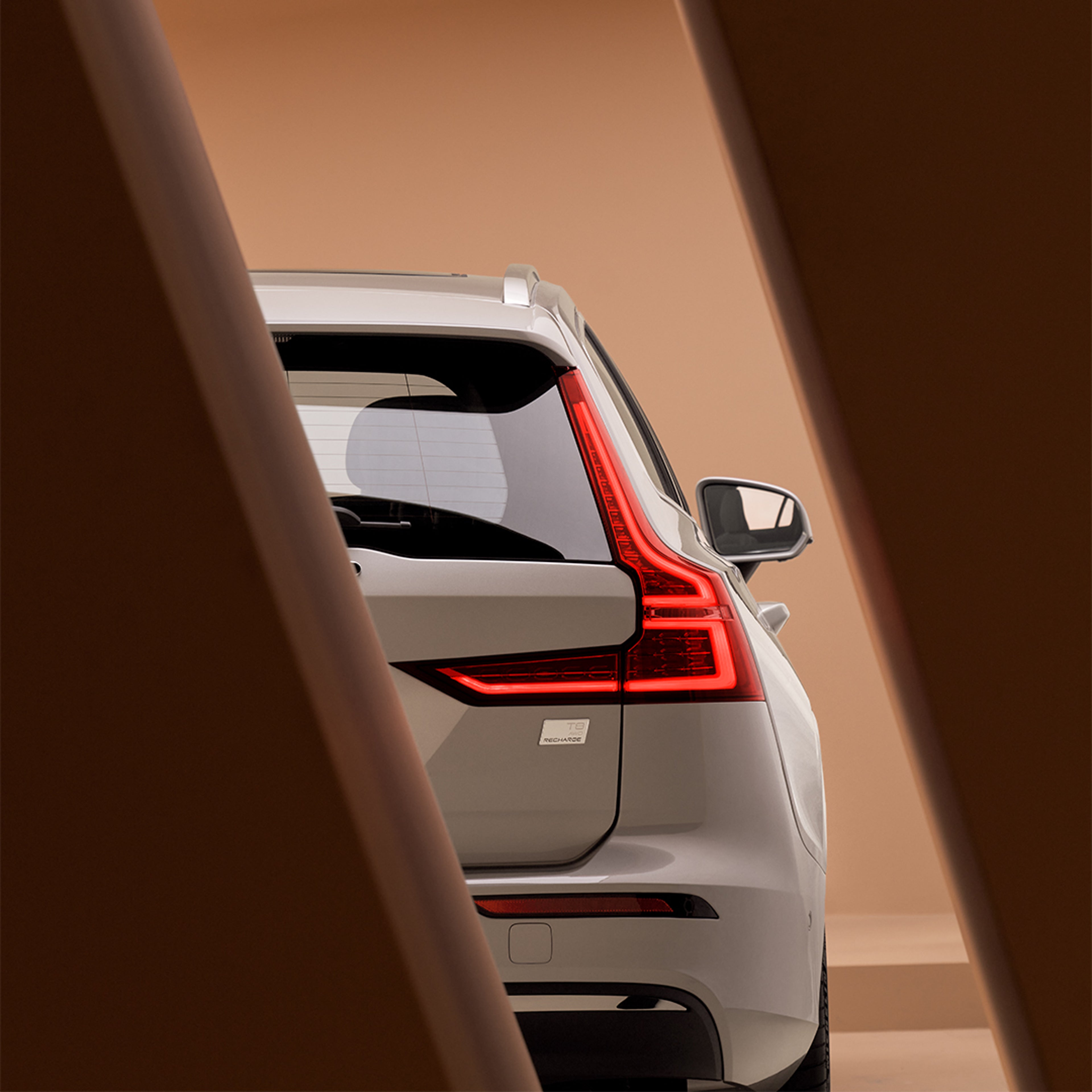 Dritat e pasme LED të Volvo V60 Recharge plug-in hybrid.