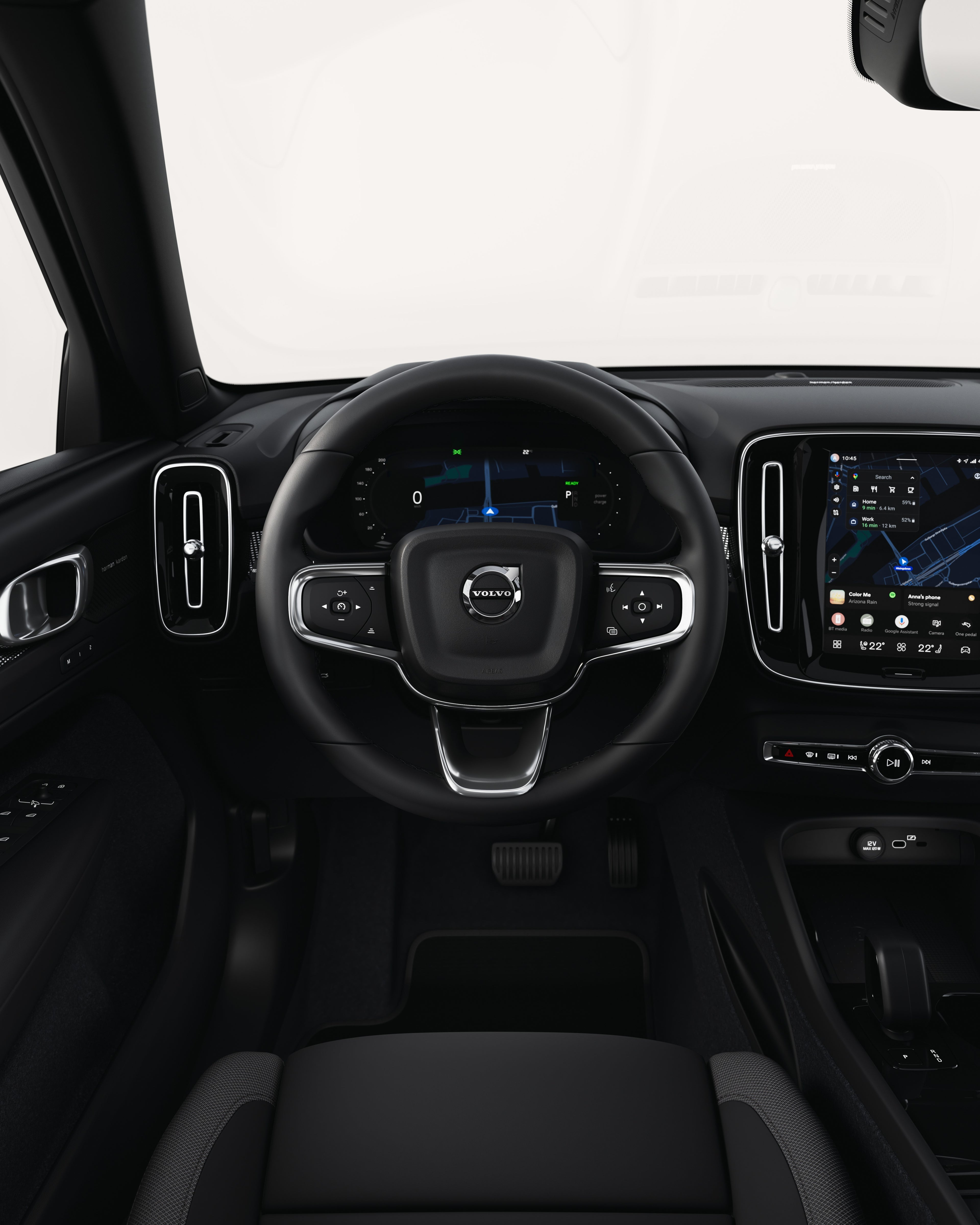 Écran tactile central affichant les commandes de navigation et multimédia dans la Volvo EX40.