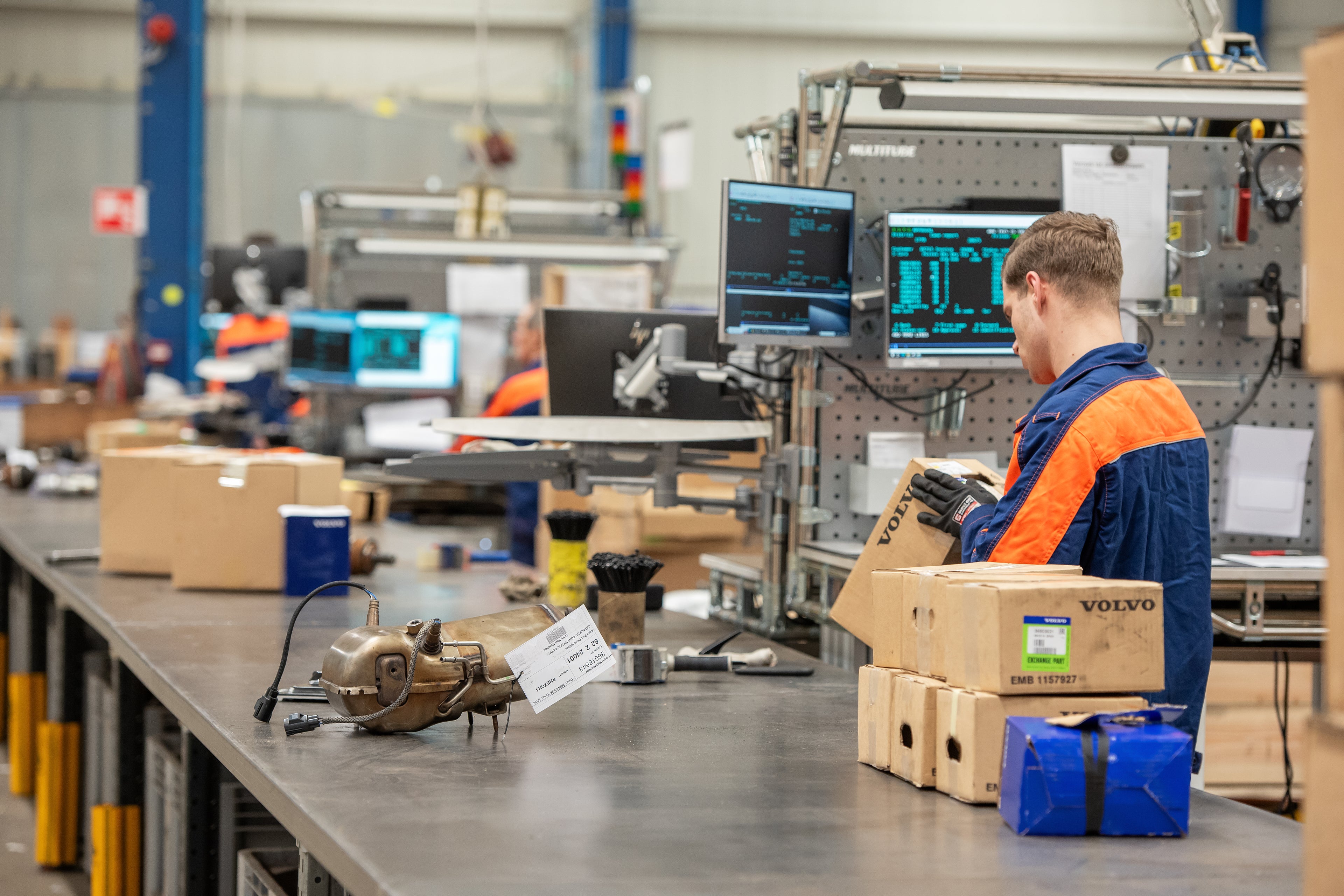 De Volvo XC90 in de Volvo Exchange Terminal Maastricht