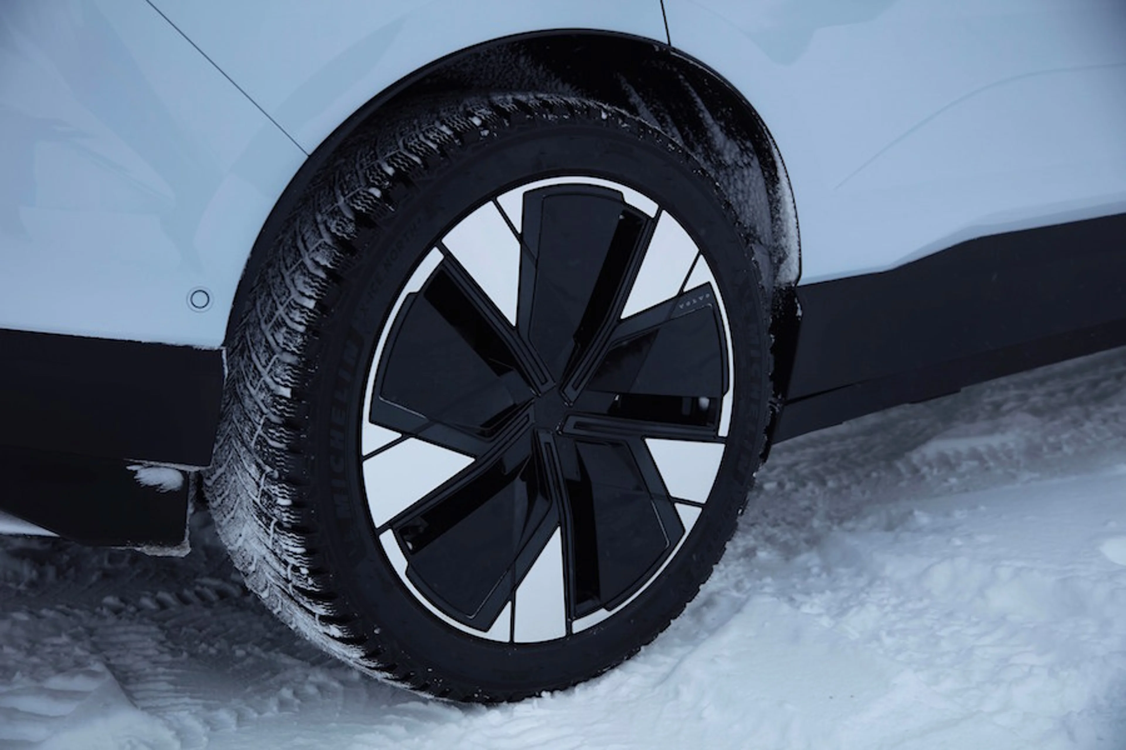 EX30 Tyre