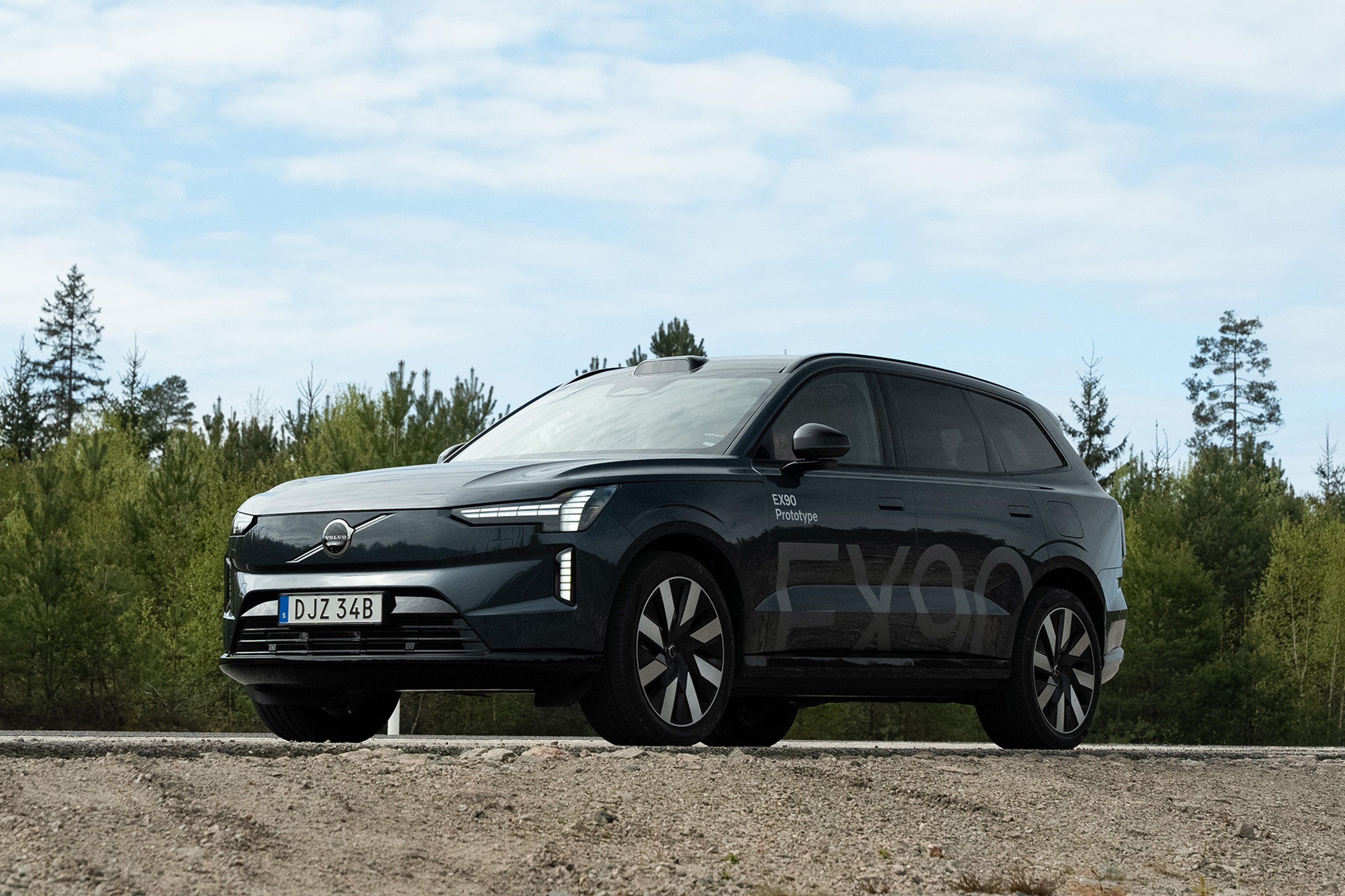 V90 T8 Plug-in hybrid in Platinum Grey