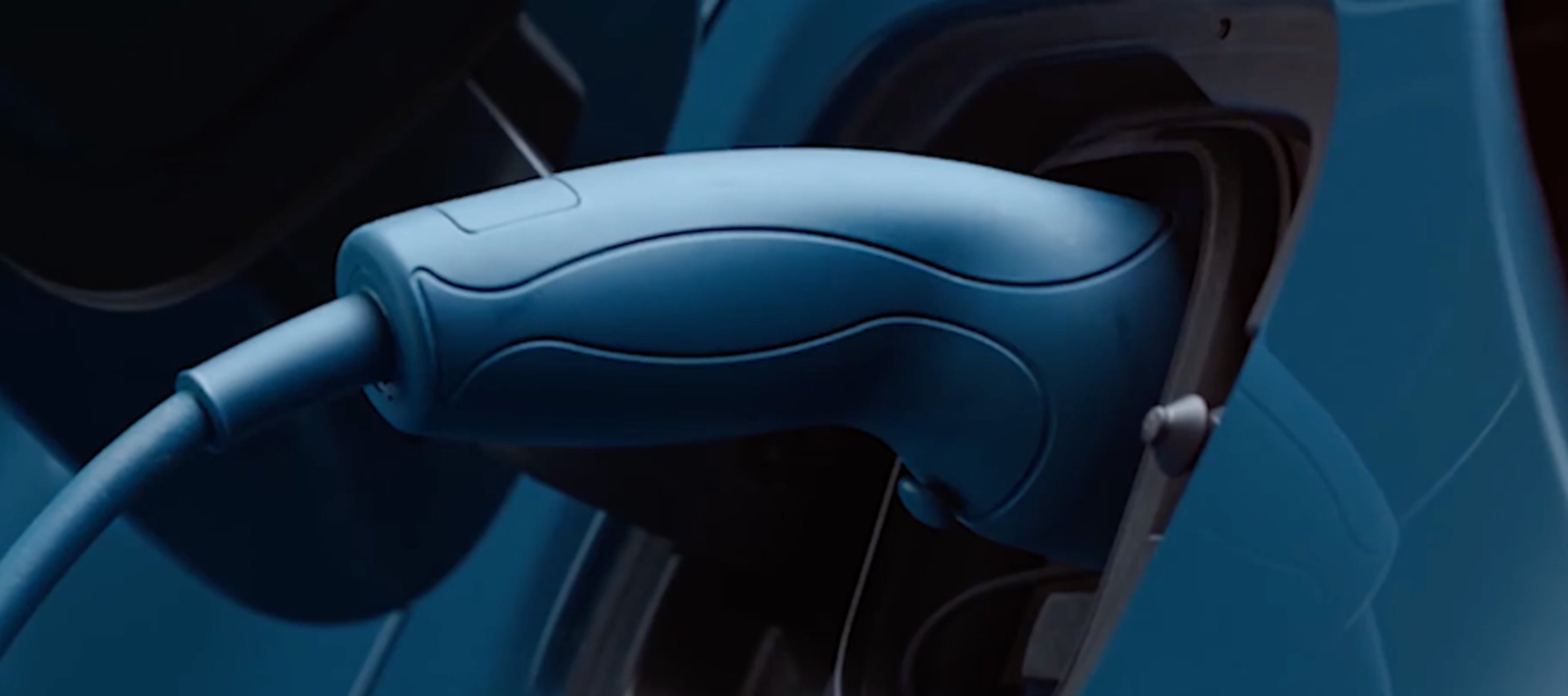 So lädst du deinen vollelektrischen Volvo richtig auf.