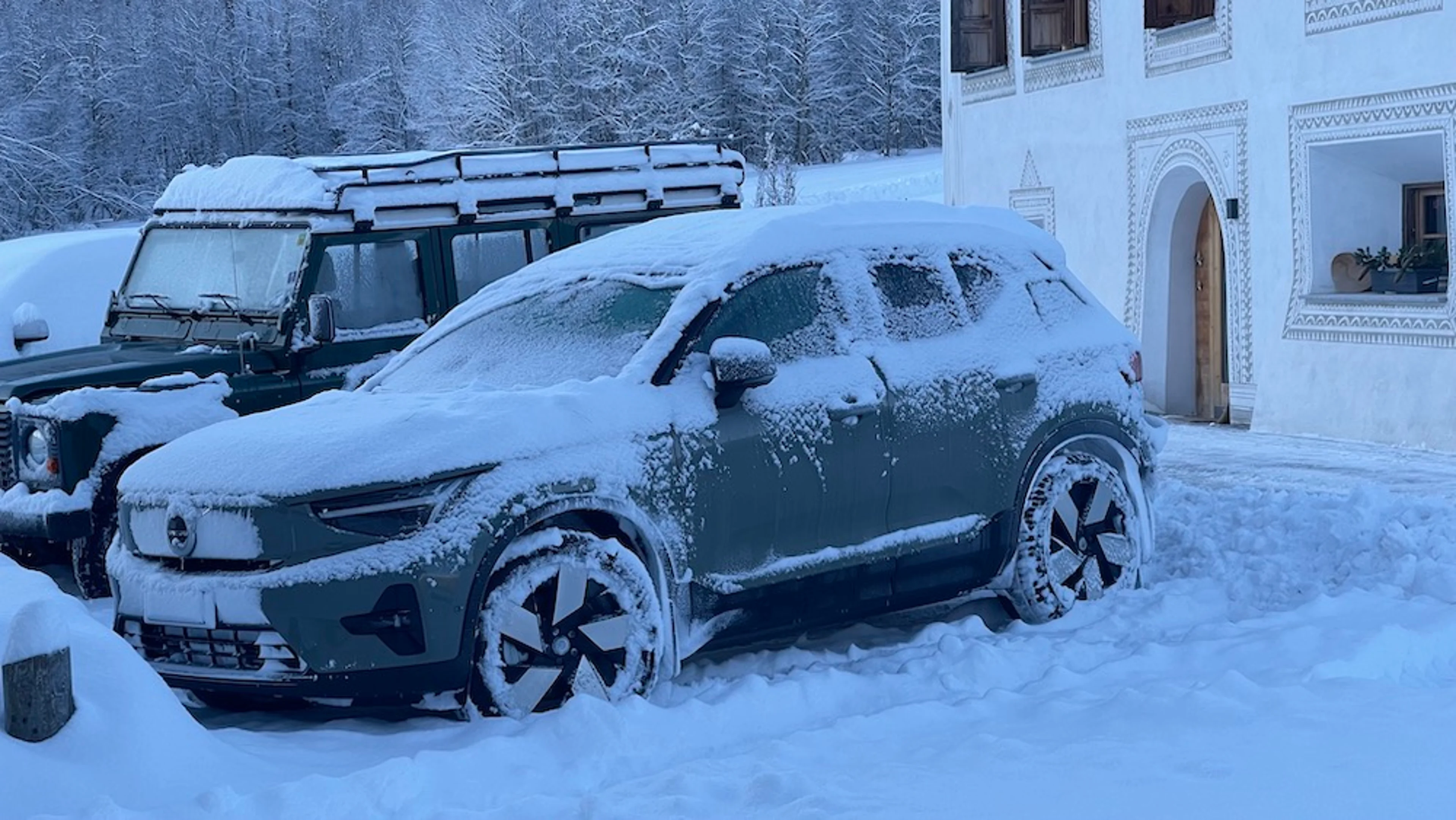 Volvo EX40