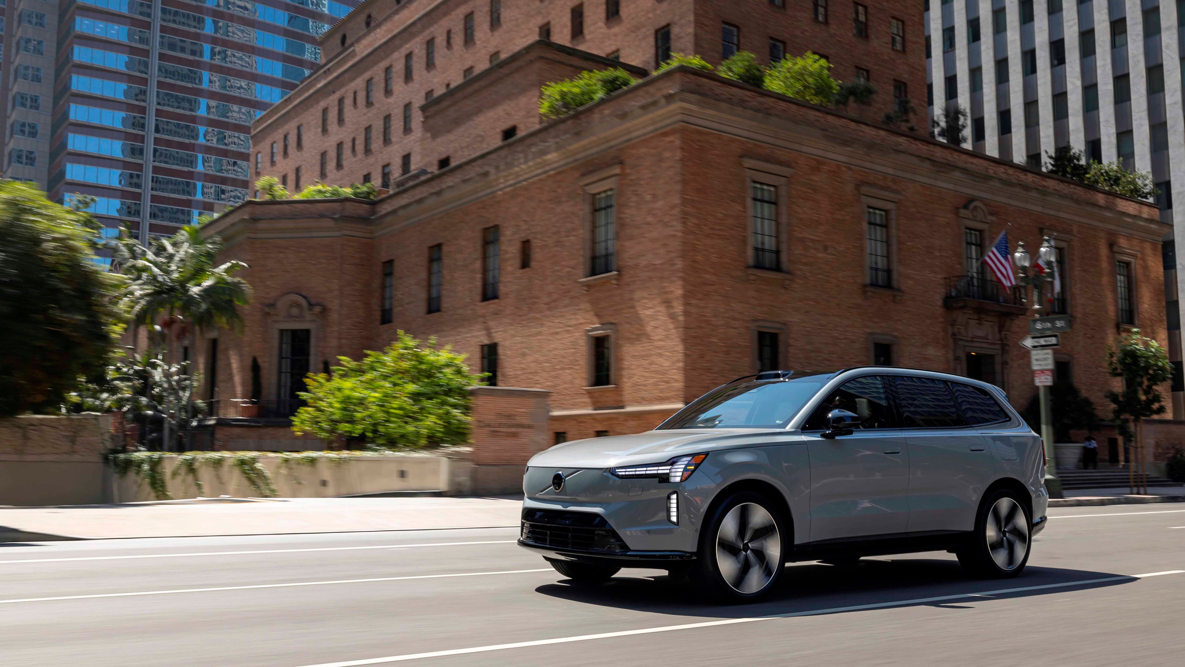 El Volvo EX90 nos llega con nuevos sistemas de seguridad