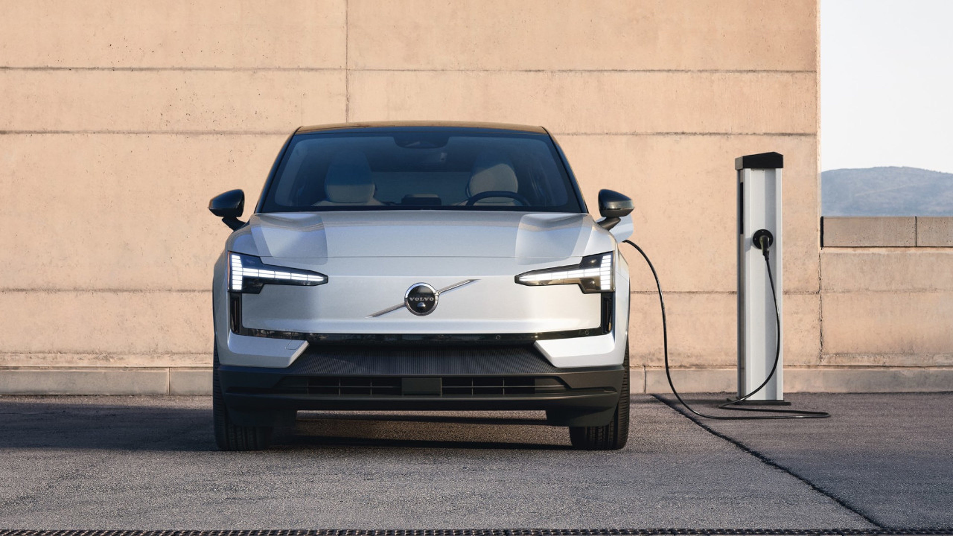 Společnost Volvo Cars rozšiřuje nabídku služeb spojených s využíváním nabíjecích stanic