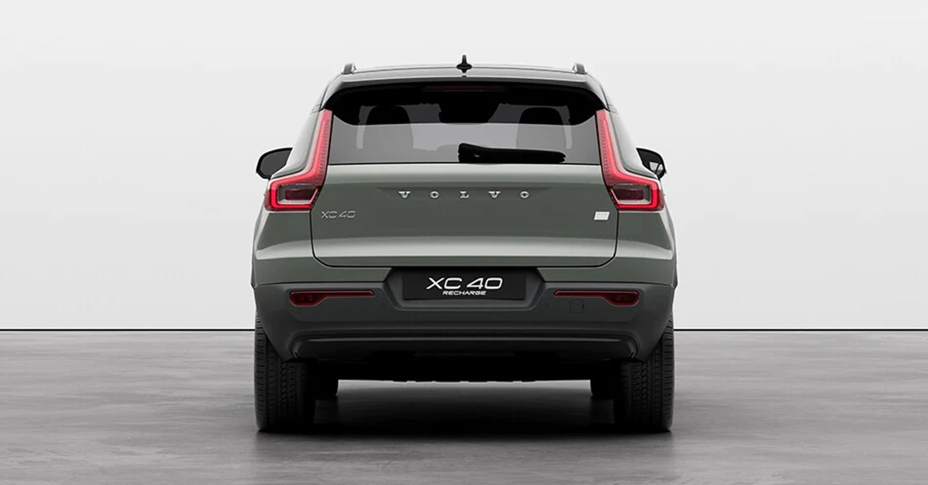 XC40 Recharge Pure Electric back shot
