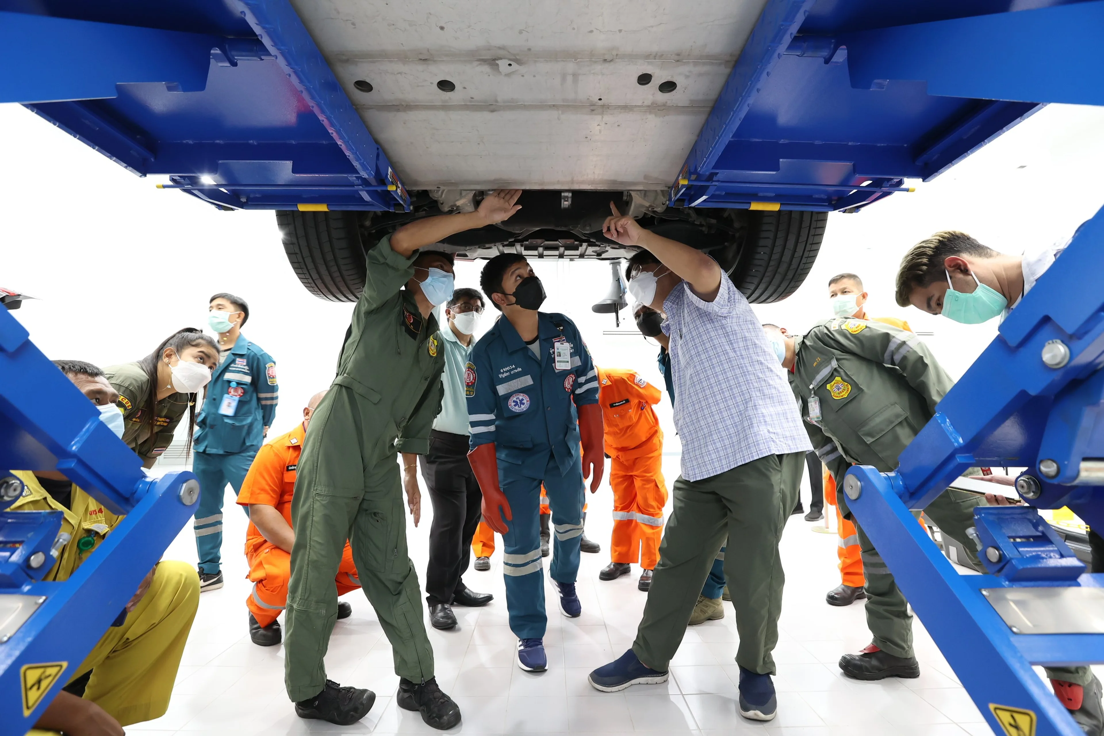 Volvo Car Thailand trains Thailand rescue services in electric vehicle safety