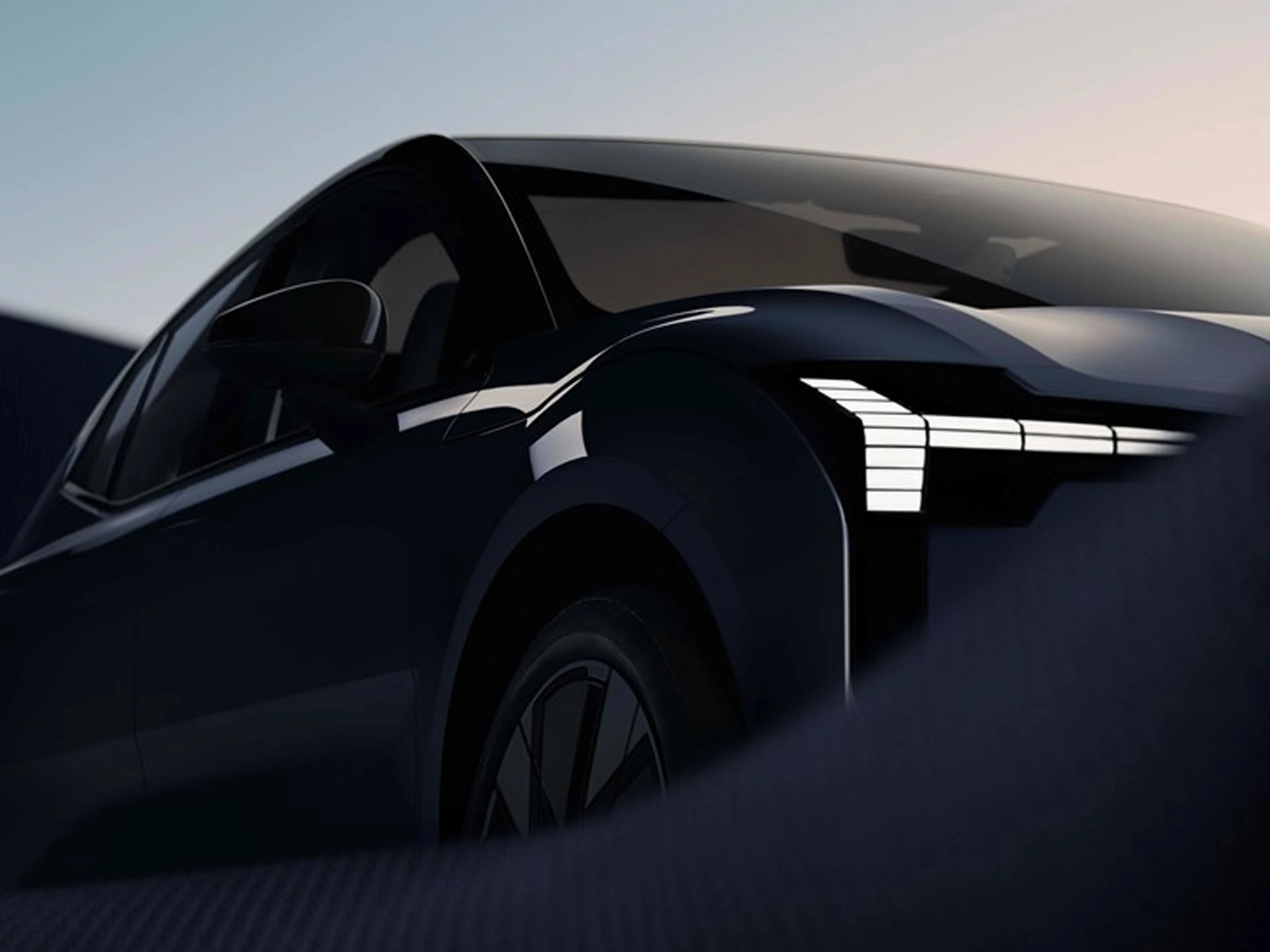 Volvo C40 Recharge Pure Electric nella linea di produzione di Gent.