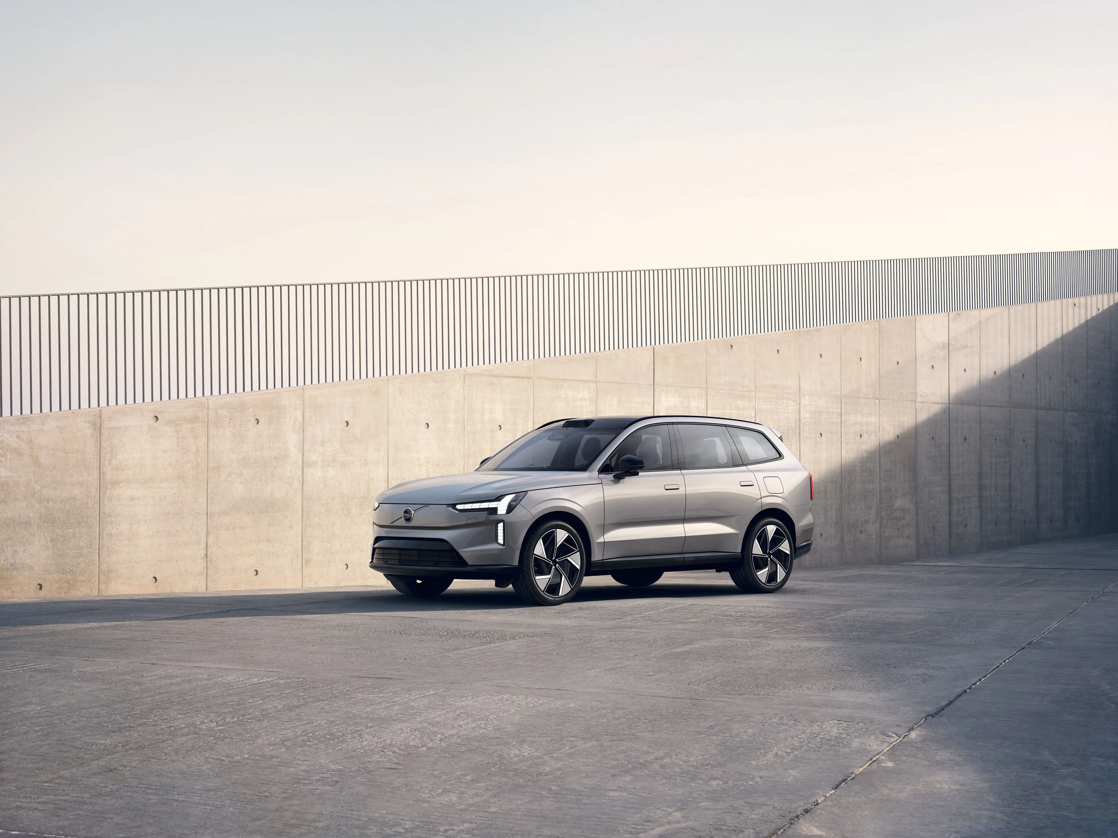 Novi, povsem električni Volvo EX90: začetek nove dobe za družbo Volvo Cars