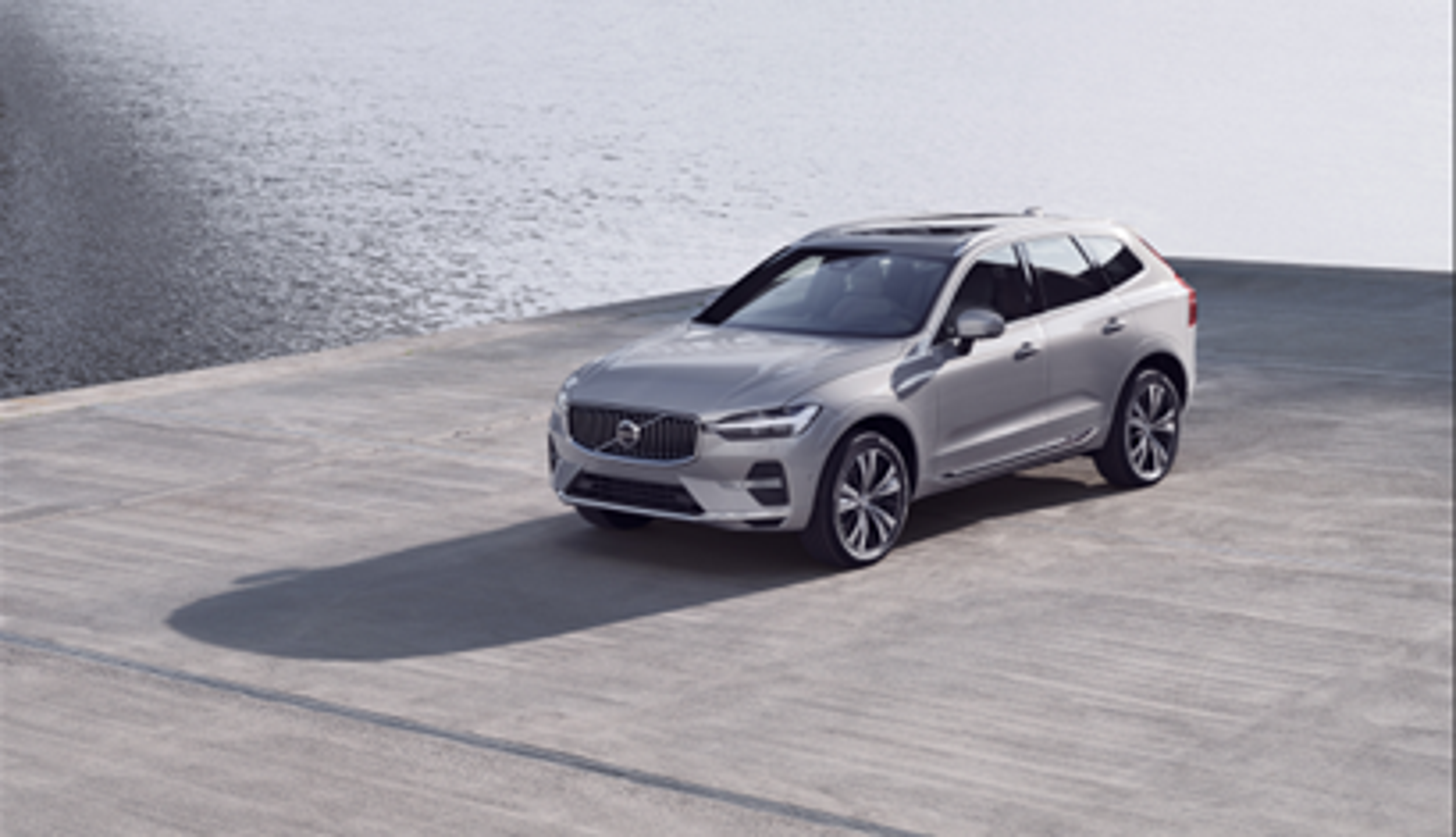 Pure electric Volvo C40 Recharge on Ghent production line.