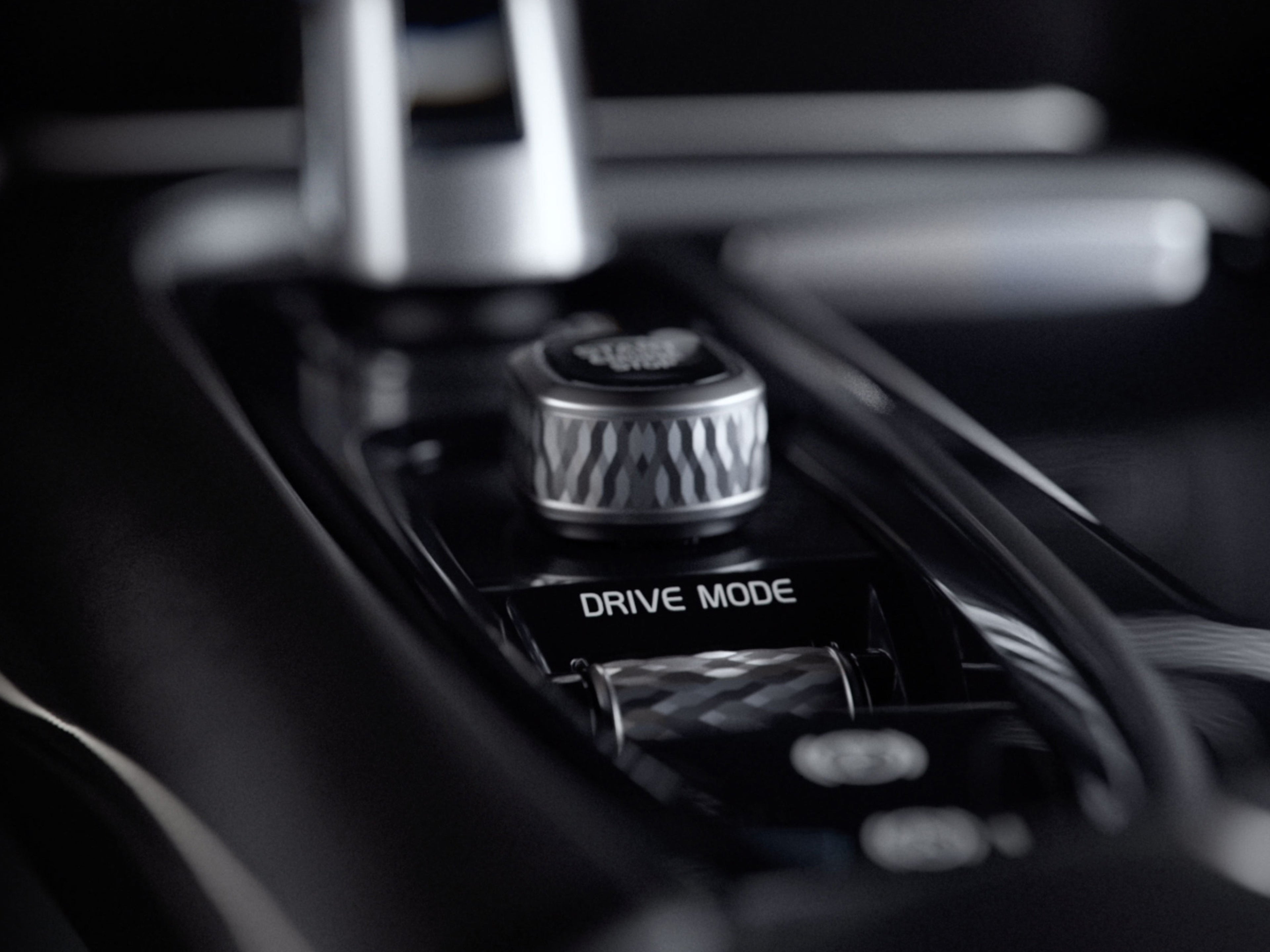 Odezva na sešlápnutí akceleračního pedálu