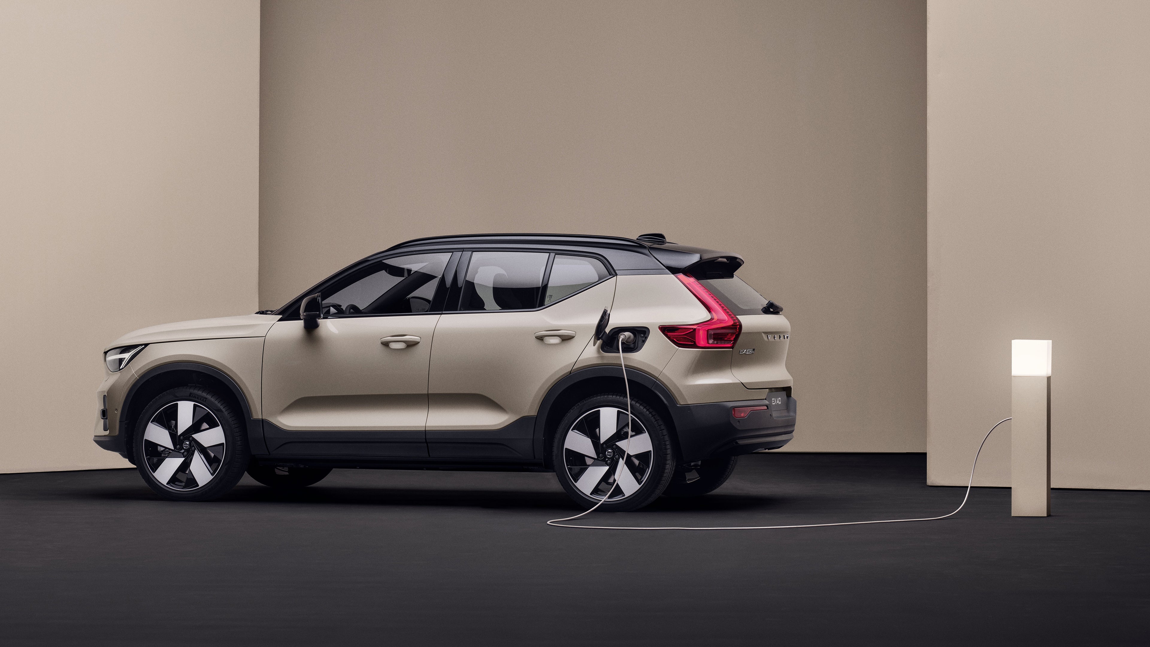 Volvo | Offerte EX40