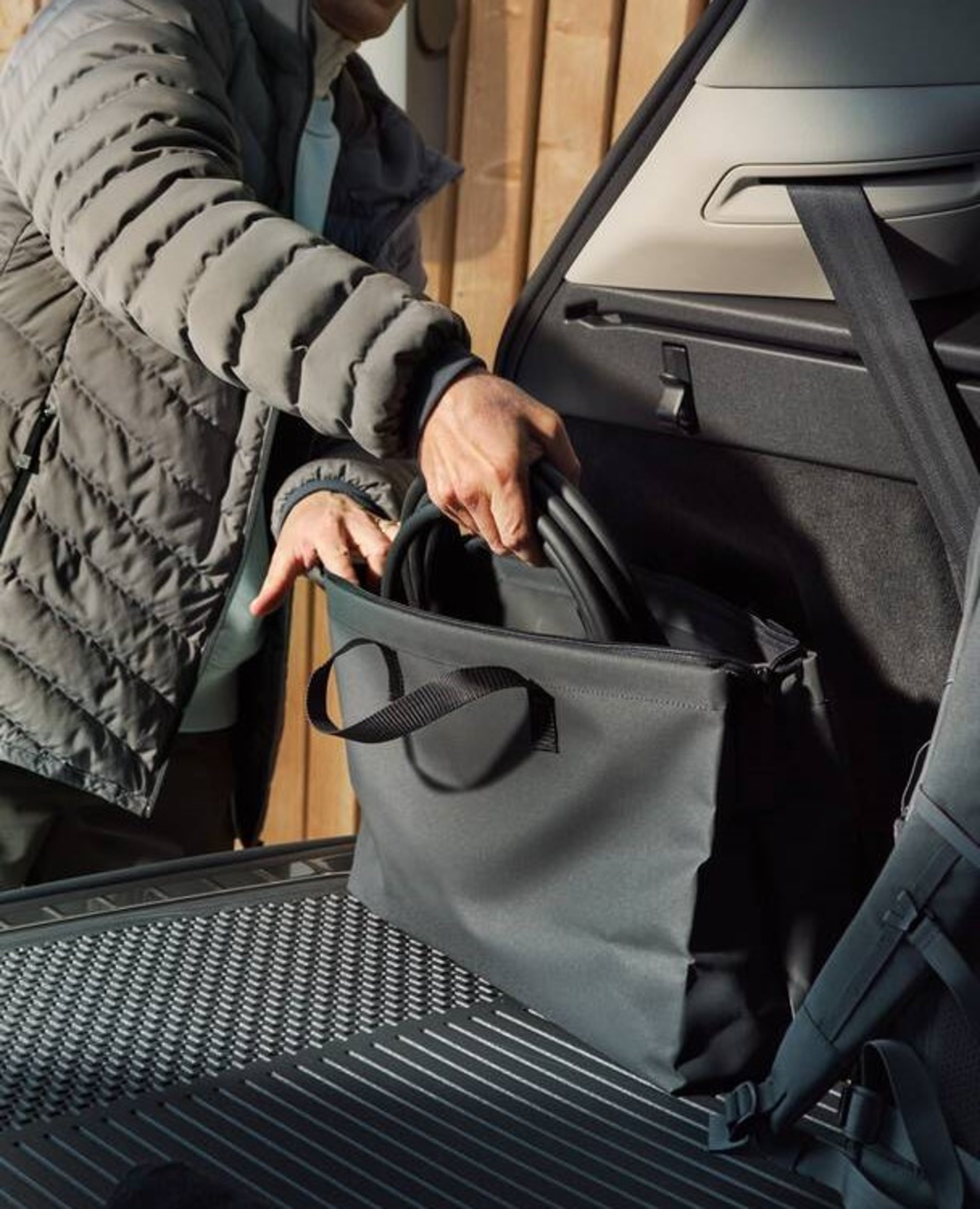 Volvo väska för laddkabel