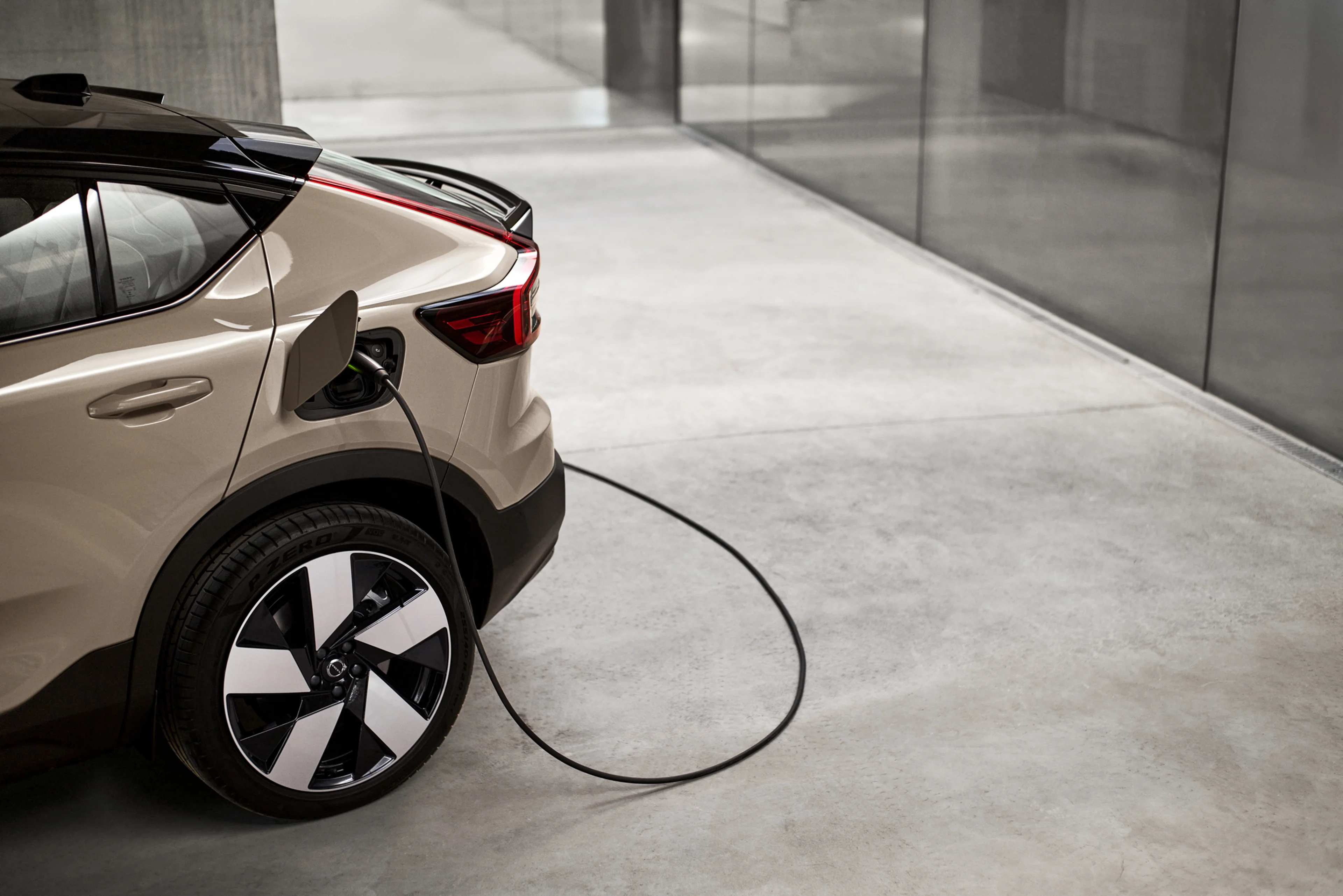 Volvo Public Charging Service
