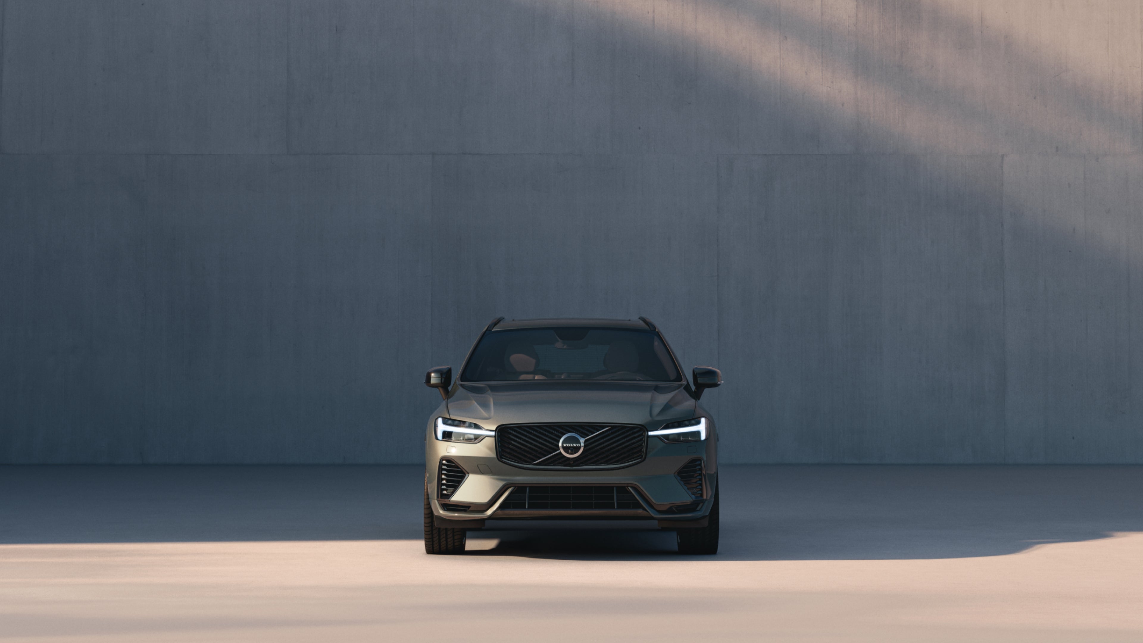 Volvo XC60 a noleggio per aziende e liberi professionisti