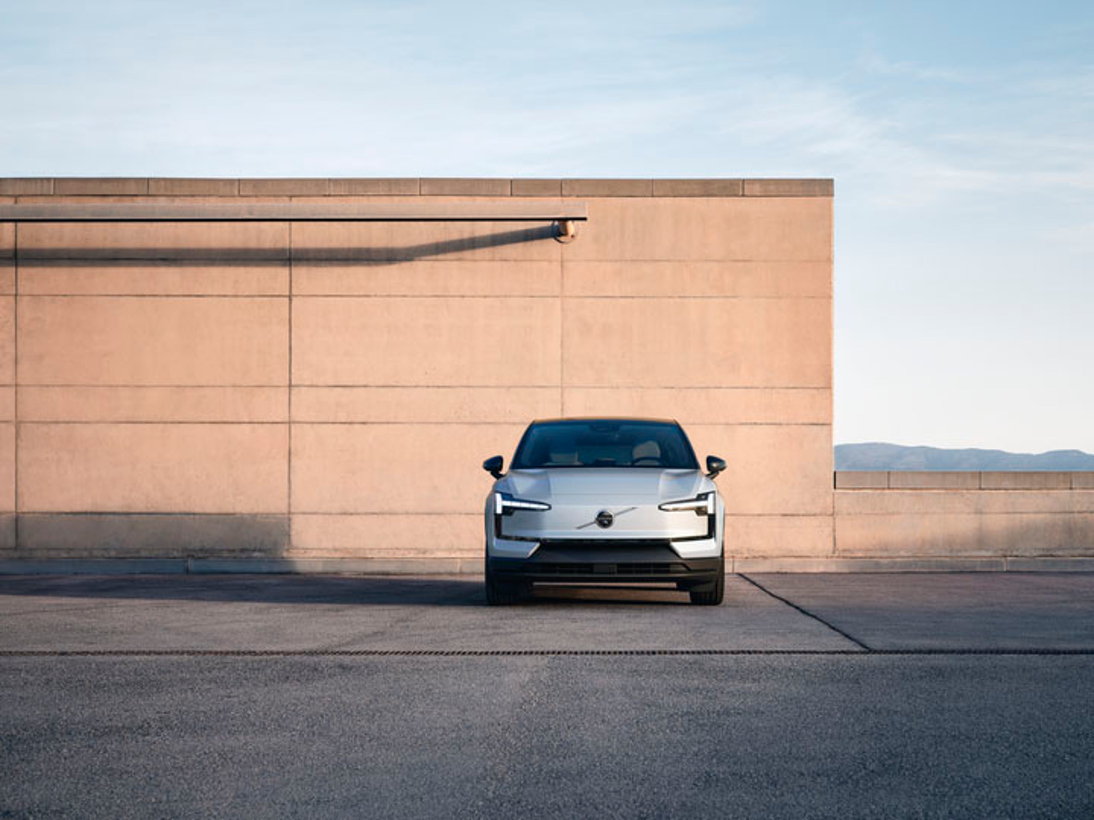 Volvo EX30 vista frontal