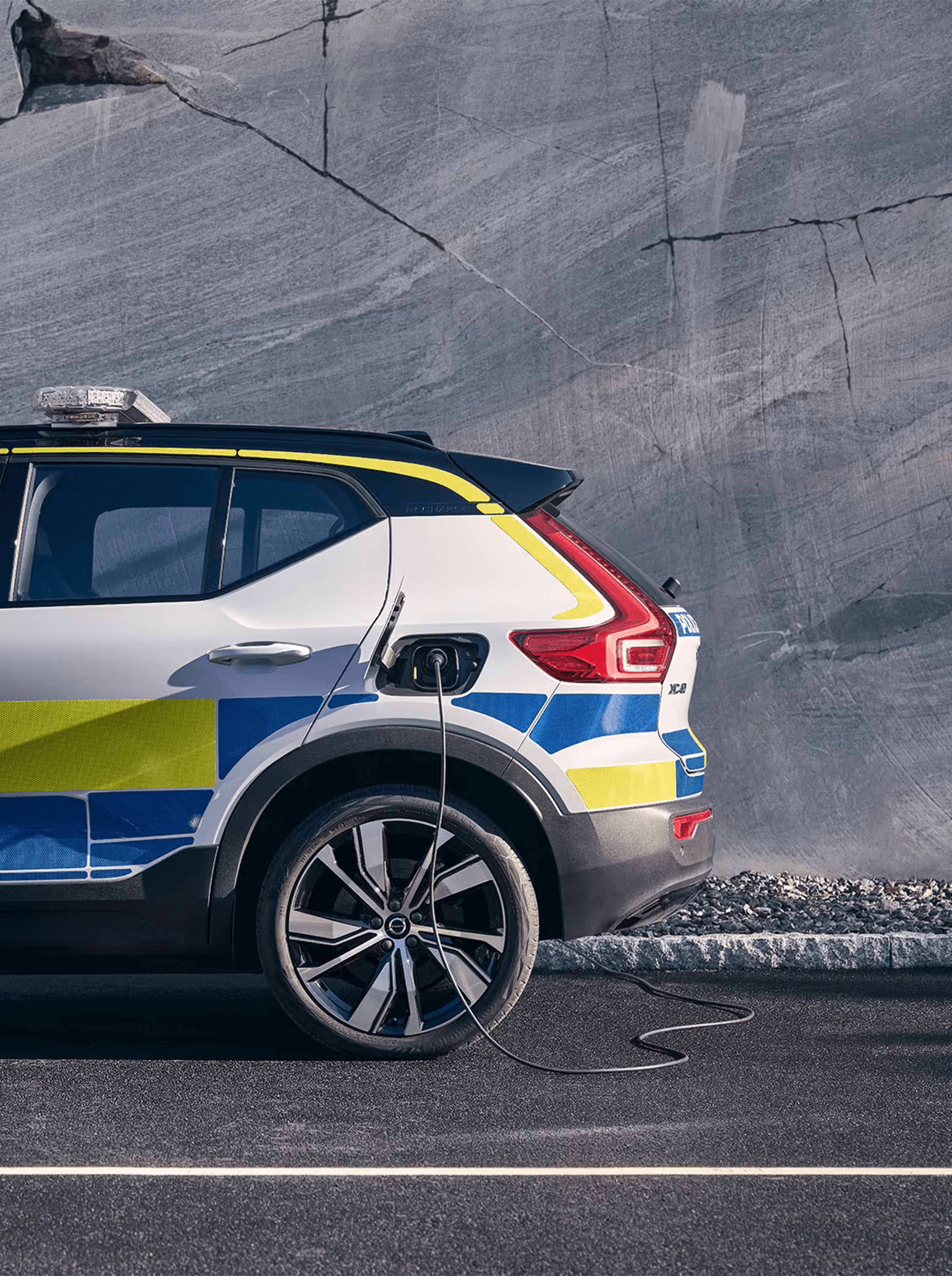 Arrière de voiture de police Volvo XC40