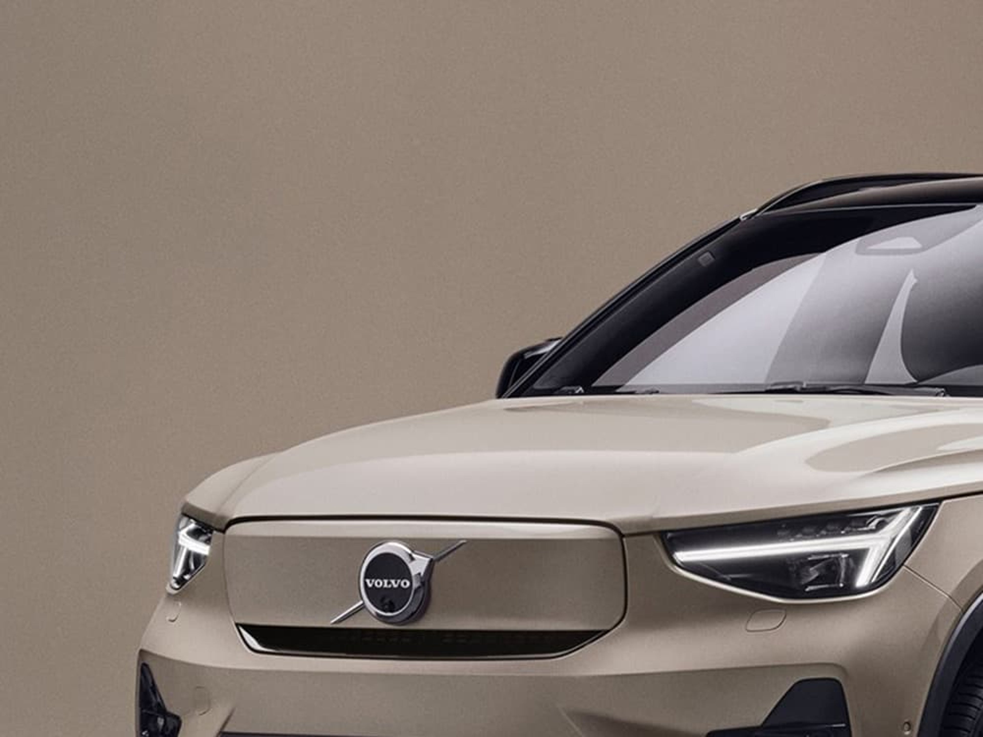 Voorkant van een Volvo EX40