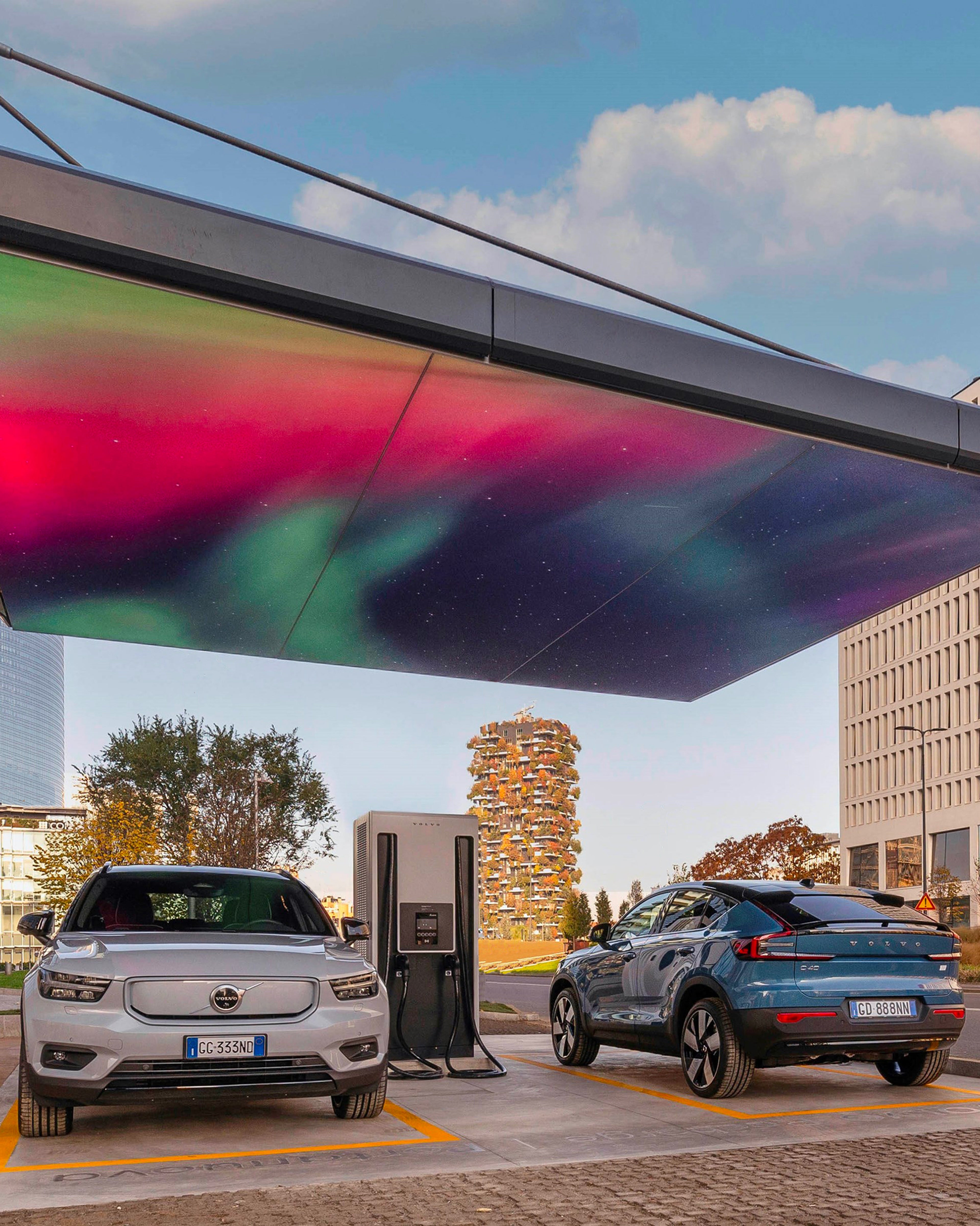 Volvo | Powerstop - La rete di stazioni di ricarica ultrafast by Volvo Cars