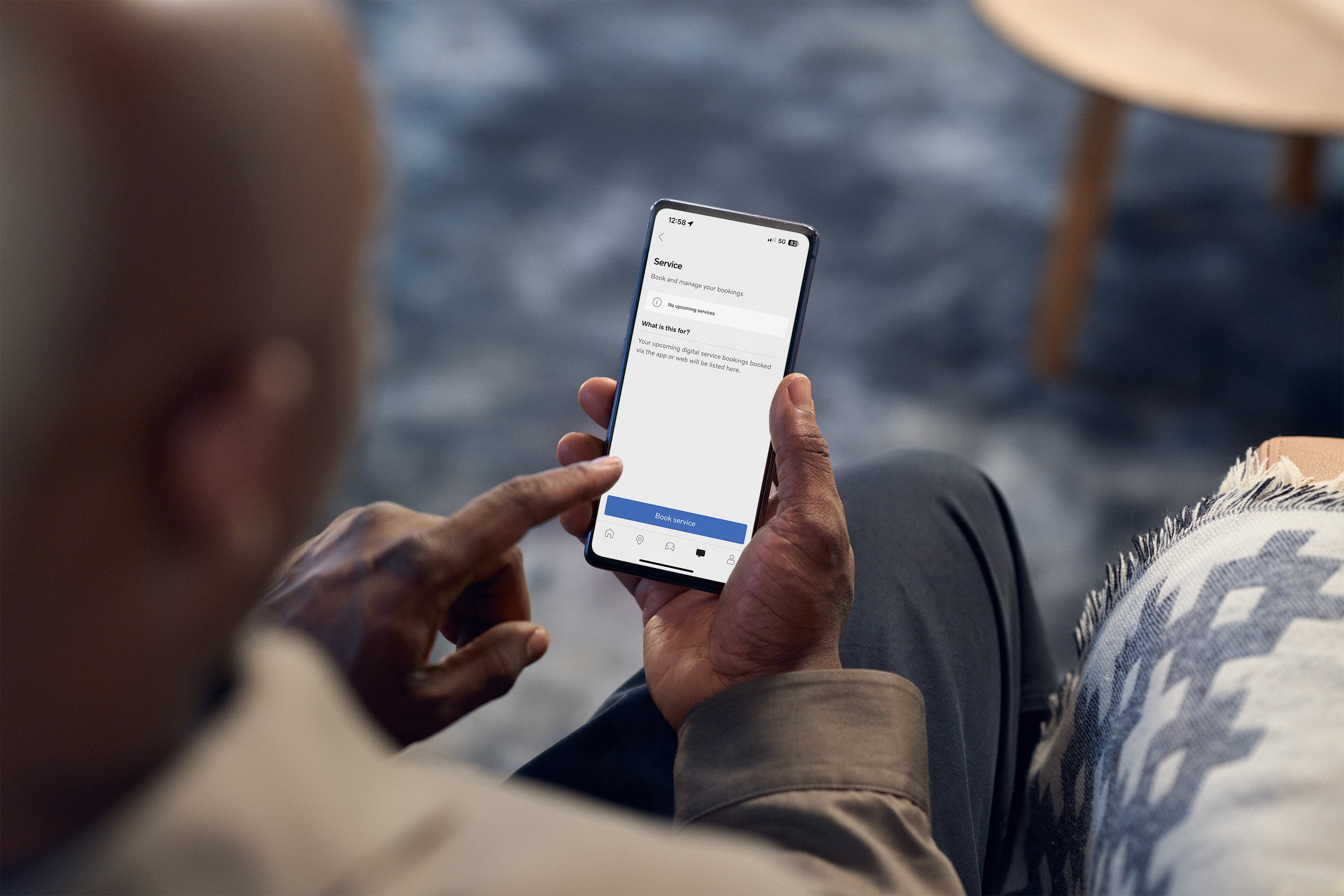 Schedule service - booking a service appointment using Volvo Cars app