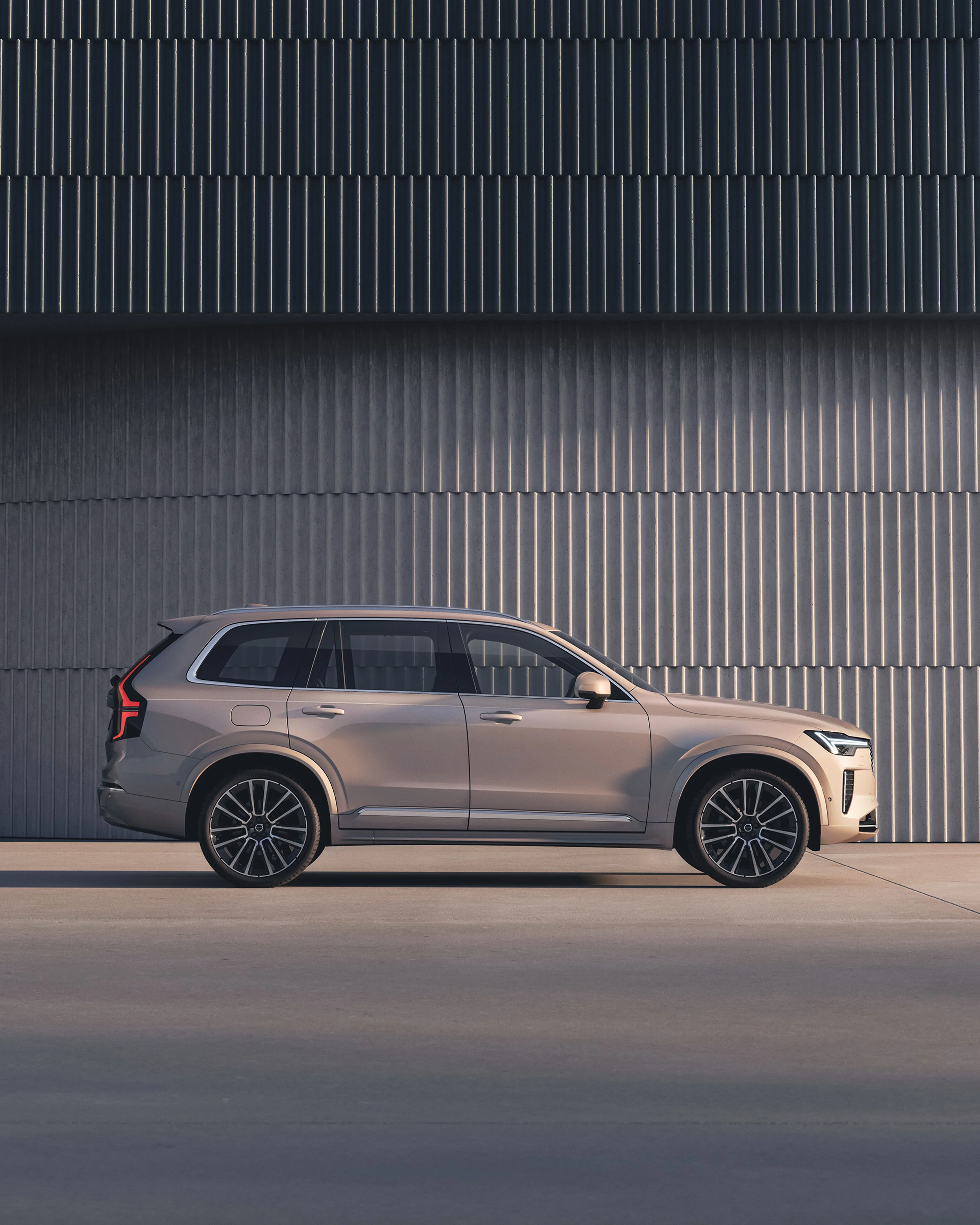 XC90 B5 (D) AWD automatico 7 posti MY6 a noleggio per aziende e liberi professionisti
